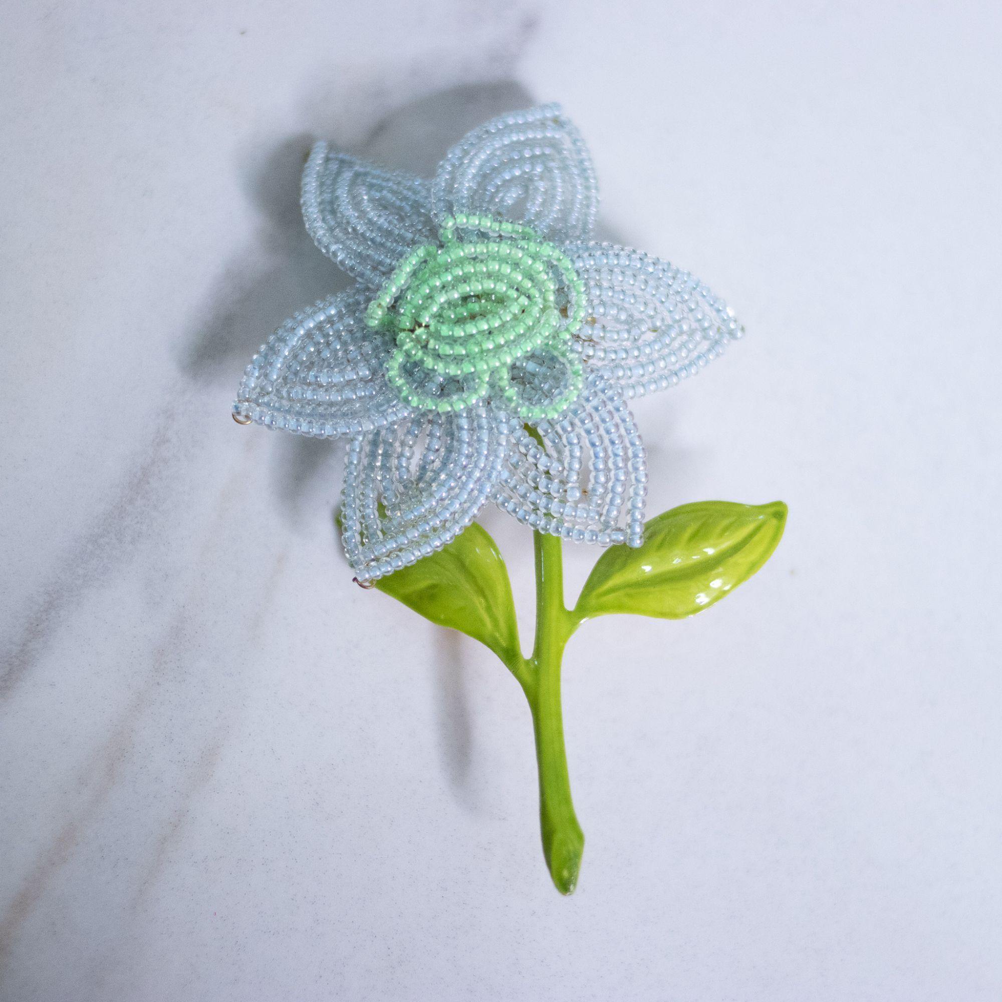 Vintage French Wire Blue and Green Seed Bead Flower Brooch by Unsigned Beauty - Vintage Meet Modern Vintage Jewelry - Chicago, Illinois - #oldhollywoodglamour #vintagemeetmodern #designervintage #jewelrybox #antiquejewelry #vintagejewelry