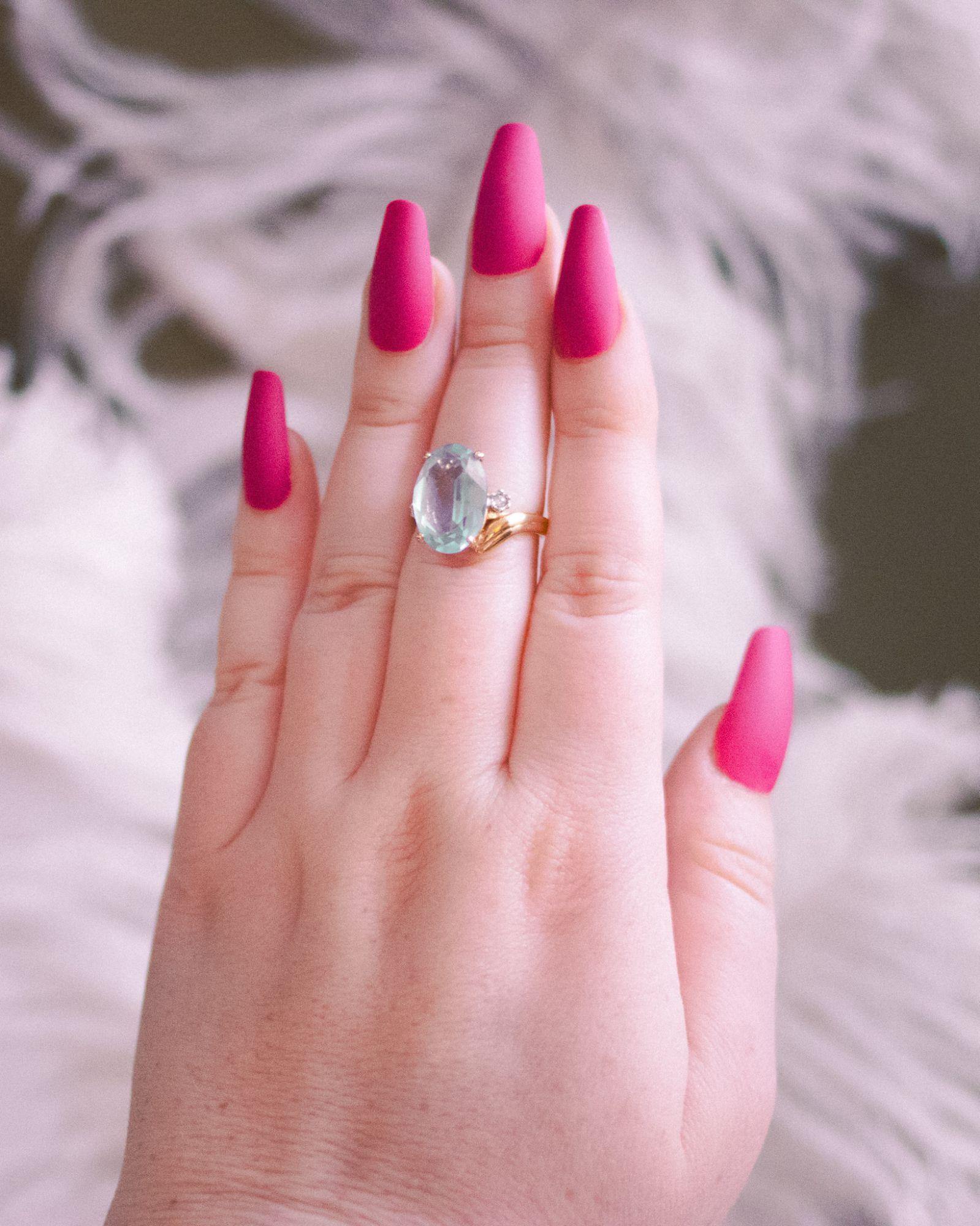 Vintage Blue Crystal Cocktail Statement Ring by 18kt Gold Plated - Vintage Meet Modern Vintage Jewelry - Chicago, Illinois - #oldhollywoodglamour #vintagemeetmodern #designervintage #jewelrybox #antiquejewelry #vintagejewelry