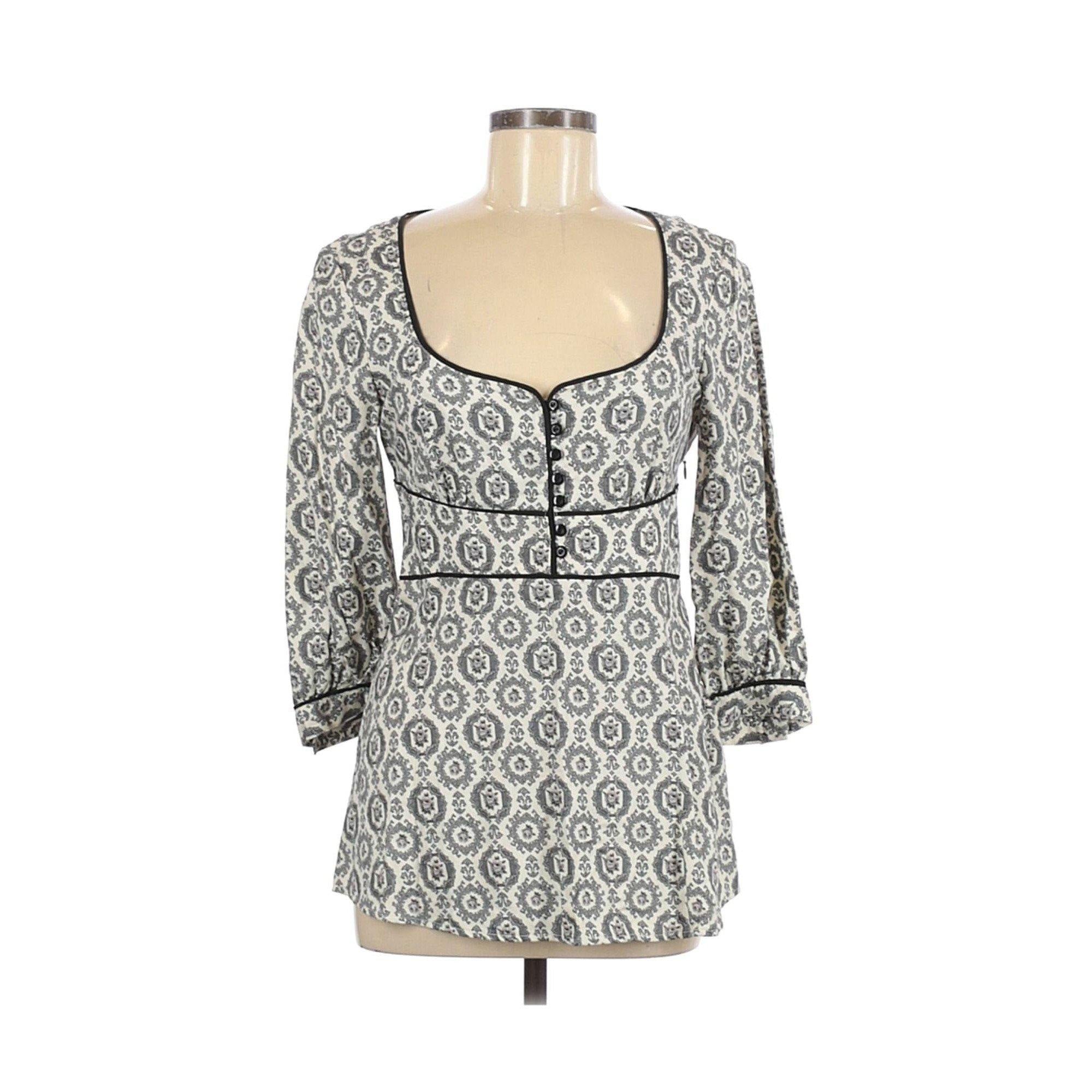 Anthropologie Odille Black White Empire Waist Long Sleeve Top by Odille - Vintage Meet Modern Vintage Jewelry - Chicago, Illinois - #oldhollywoodglamour #vintagemeetmodern #designervintage #jewelrybox #antiquejewelry #vintagejewelry