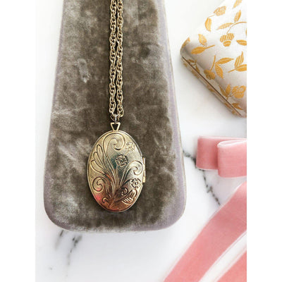 Victorian Revival Style Locket by Unsigned Beauty - Vintage Meet Modern Vintage Jewelry - Chicago, Illinois - #oldhollywoodglamour #vintagemeetmodern #designervintage #jewelrybox #antiquejewelry #vintagejewelry