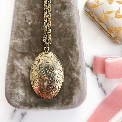 Victorian Revival Style Locket by Unsigned Beauty - Vintage Meet Modern Vintage Jewelry - Chicago, Illinois - #oldhollywoodglamour #vintagemeetmodern #designervintage #jewelrybox #antiquejewelry #vintagejewelry