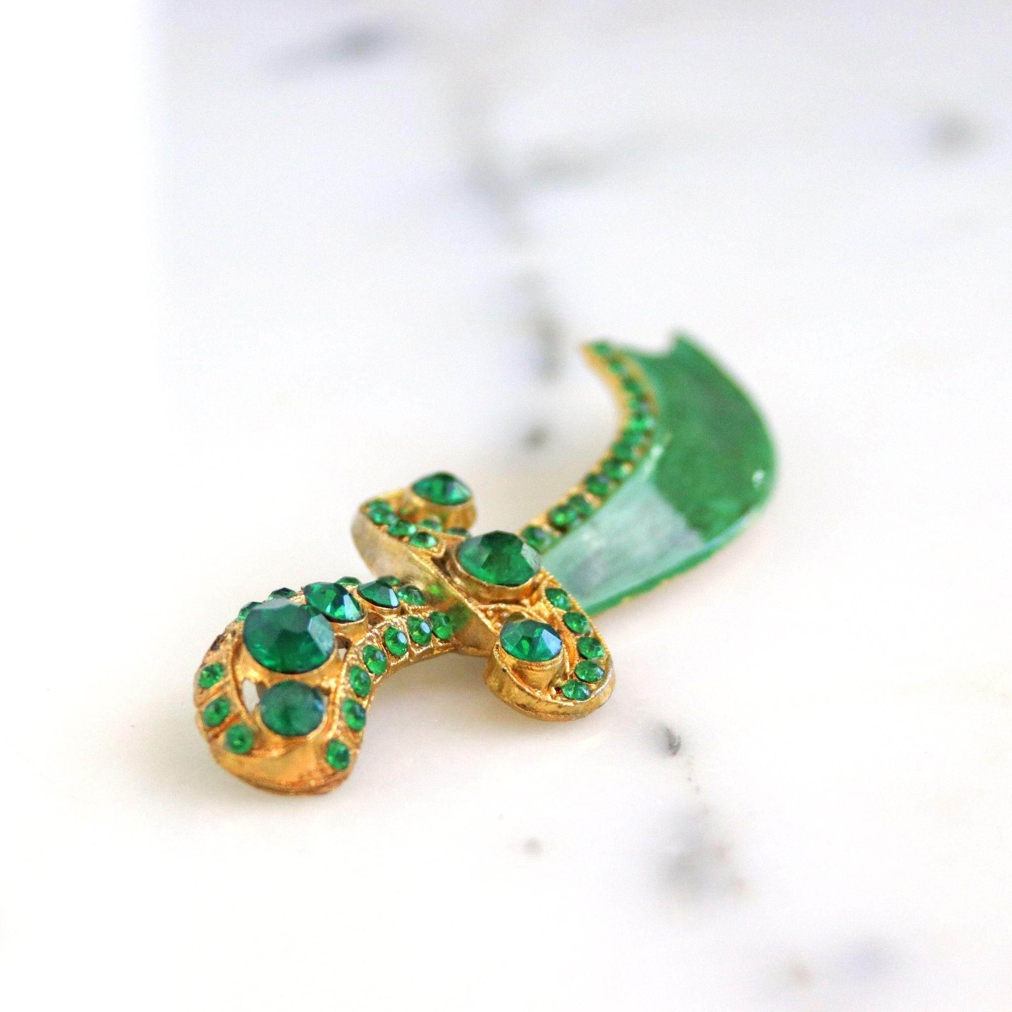 Vintage Green Enamel and Rhinestone Saber Brooch by Unsigned Beauty - Vintage Meet Modern Vintage Jewelry - Chicago, Illinois - #oldhollywoodglamour #vintagemeetmodern #designervintage #jewelrybox #antiquejewelry #vintagejewelry