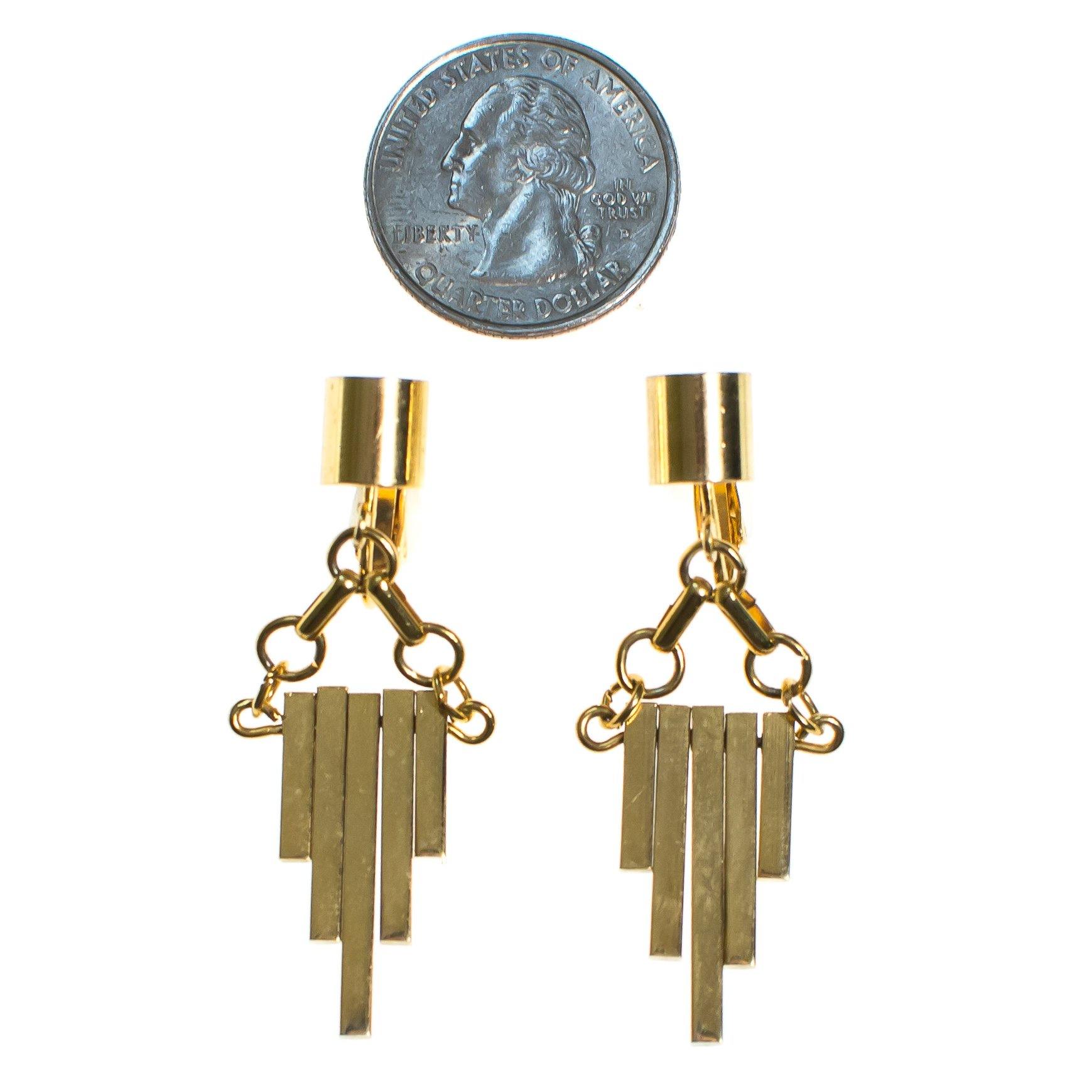 Vintage Gold Geometric Dangling Clip Earrings by 1970s - Vintage Meet Modern Vintage Jewelry - Chicago, Illinois - #oldhollywoodglamour #vintagemeetmodern #designervintage #jewelrybox #antiquejewelry #vintagejewelry