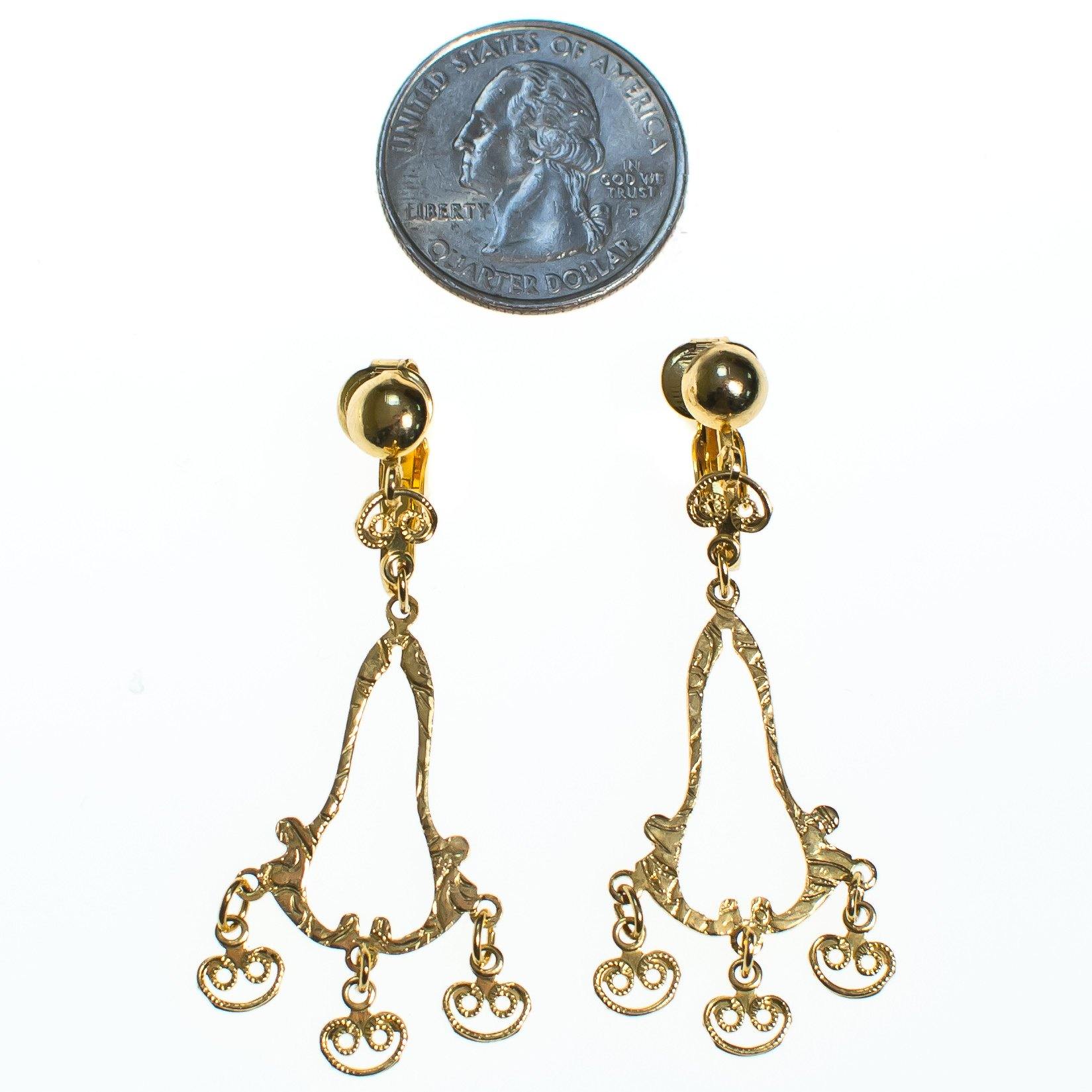 Gold Filigree Dangling Earrings by Vintage Meet Modern - Vintage Meet Modern Vintage Jewelry - Chicago, Illinois - #oldhollywoodglamour #vintagemeetmodern #designervintage #jewelrybox #antiquejewelry #vintagejewelry