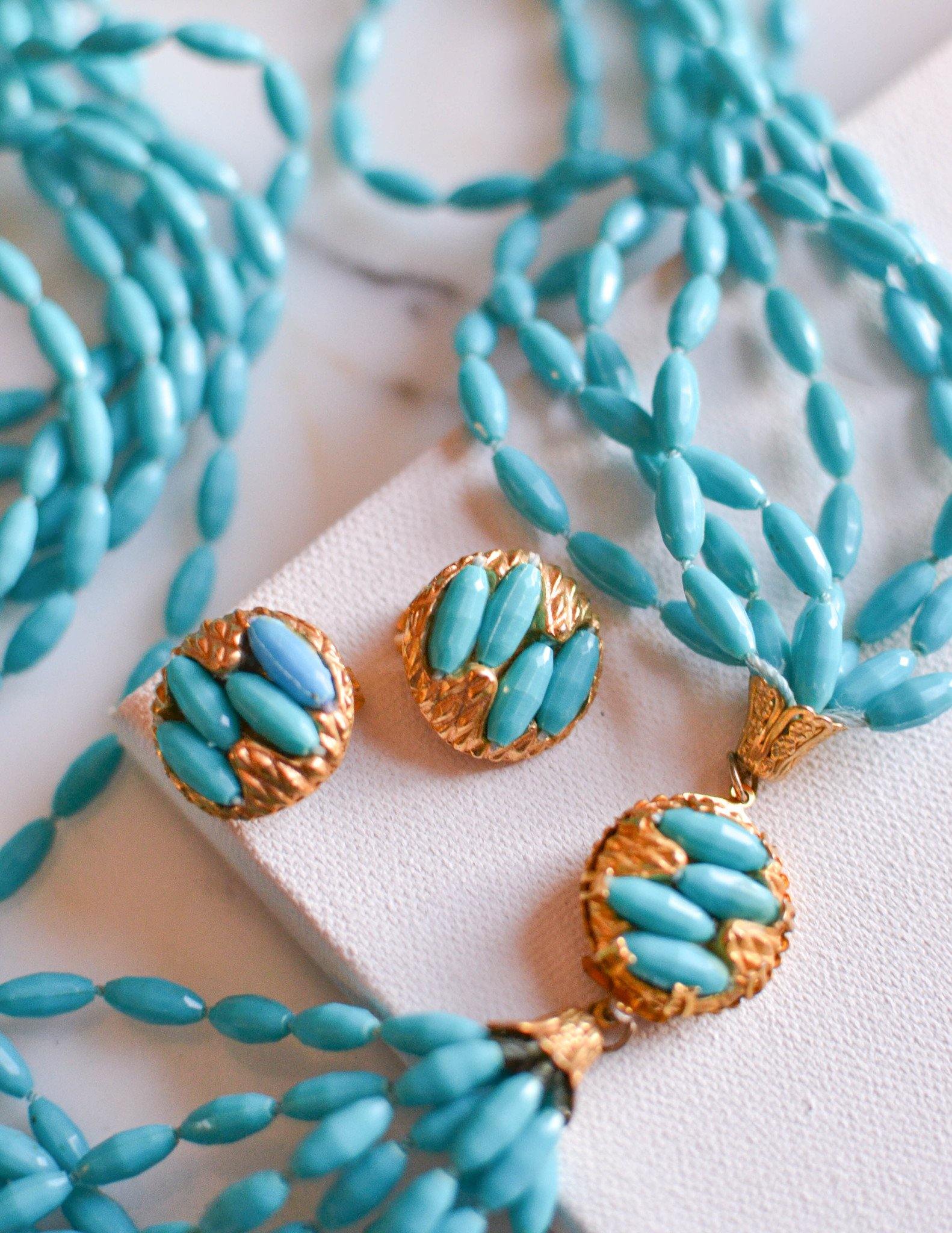 Turquoise Rice Bead Torsade Necklace and Earring Set by Unsigned Beauty - Vintage Meet Modern Vintage Jewelry - Chicago, Illinois - #oldhollywoodglamour #vintagemeetmodern #designervintage #jewelrybox #antiquejewelry #vintagejewelry