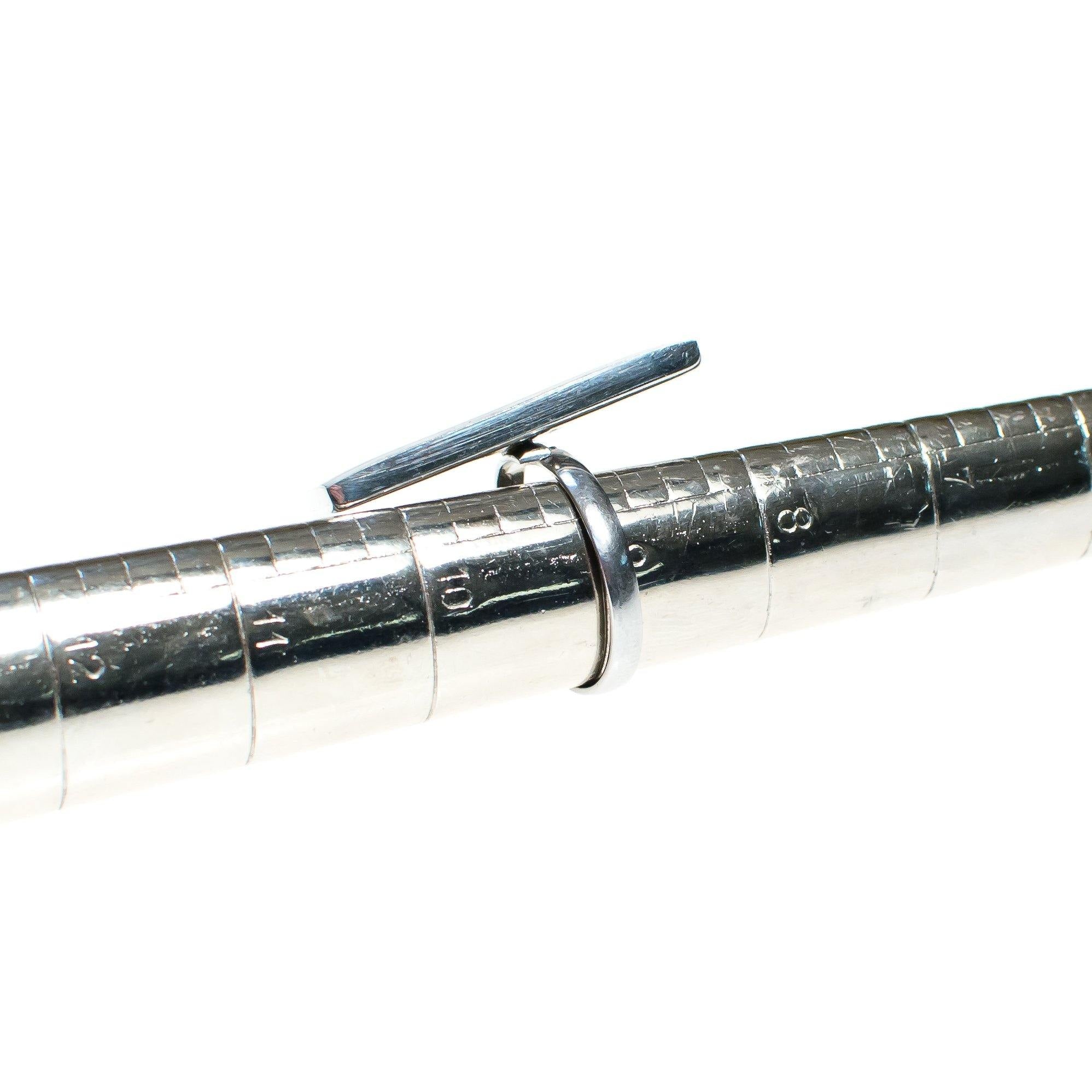 Vintage Onyx and Mother of Pearl Statement Ring by Vintage Meet Modern - Vintage Meet Modern Vintage Jewelry - Chicago, Illinois - #oldhollywoodglamour #vintagemeetmodern #designervintage #jewelrybox #antiquejewelry #vintagejewelry