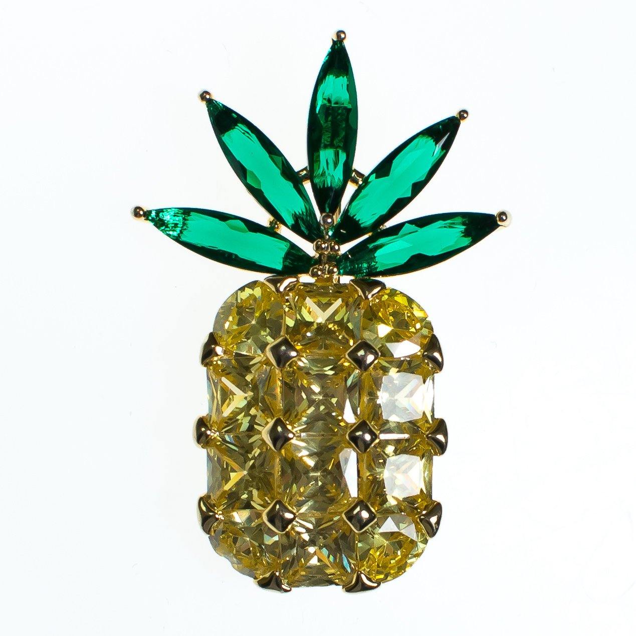 Rhinestone Pineapple Brooch by Vintage Meet Modern - Vintage Meet Modern Vintage Jewelry - Chicago, Illinois - #oldhollywoodglamour #vintagemeetmodern #designervintage #jewelrybox #antiquejewelry #vintagejewelry