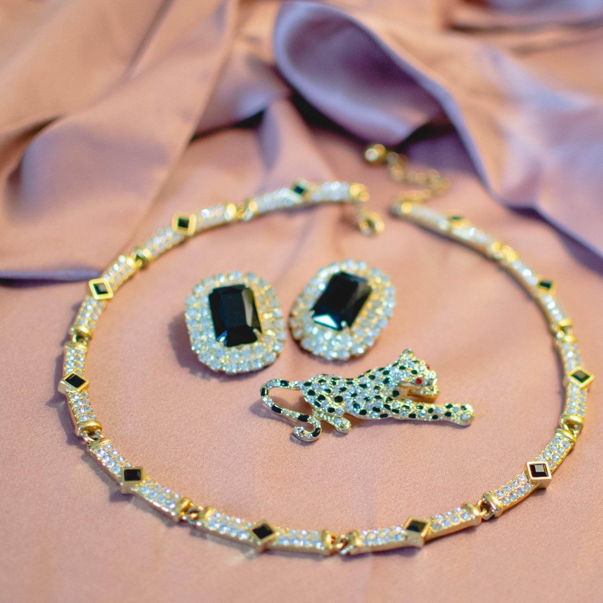 Vintage Napier Necklace, Diamante Crystals, Jet Black Rhinestones, Gold Tone Setting. Lobster Claw Clasp by Napier - Vintage Meet Modern Vintage Jewelry - Chicago, Illinois - #oldhollywoodglamour #vintagemeetmodern #designervintage #jewelrybox #antiquejewelry #vintagejewelry