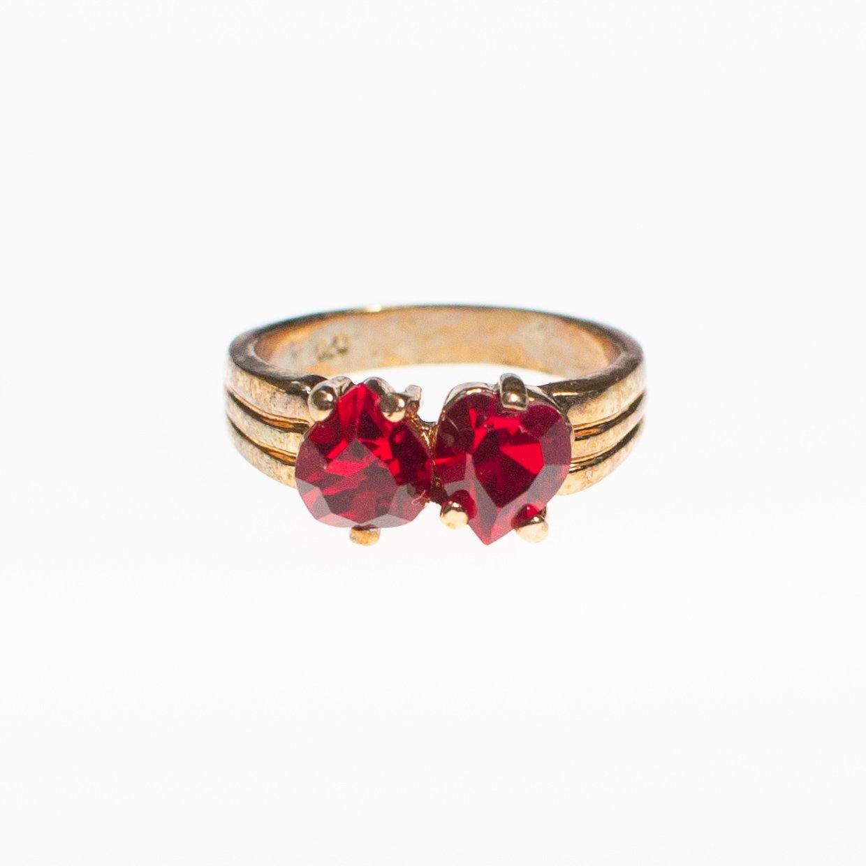Garnet Crystal Double Heart Band Ring by Vintage Meet Modern - Vintage Meet Modern Vintage Jewelry - Chicago, Illinois - #oldhollywoodglamour #vintagemeetmodern #designervintage #jewelrybox #antiquejewelry #vintagejewelry