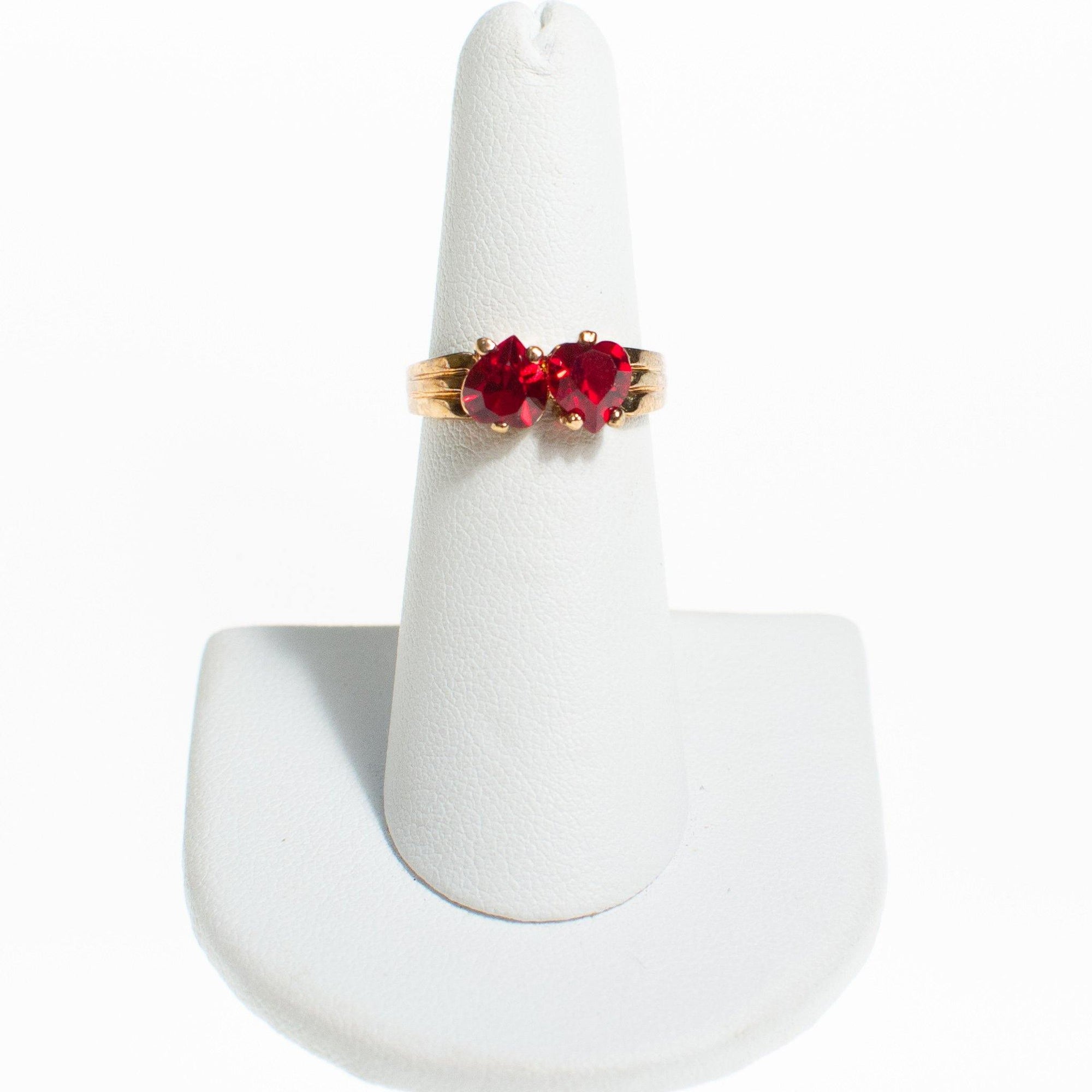 Garnet Crystal Double Heart Band Ring by Vintage Meet Modern - Vintage Meet Modern Vintage Jewelry - Chicago, Illinois - #oldhollywoodglamour #vintagemeetmodern #designervintage #jewelrybox #antiquejewelry #vintagejewelry