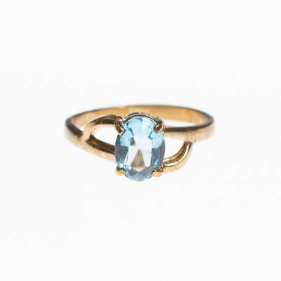 Blue Topaz Crystal Statement Ring Gold Tone by Vintage Meet Modern - Vintage Meet Modern Vintage Jewelry - Chicago, Illinois - #oldhollywoodglamour #vintagemeetmodern #designervintage #jewelrybox #antiquejewelry #vintagejewelry