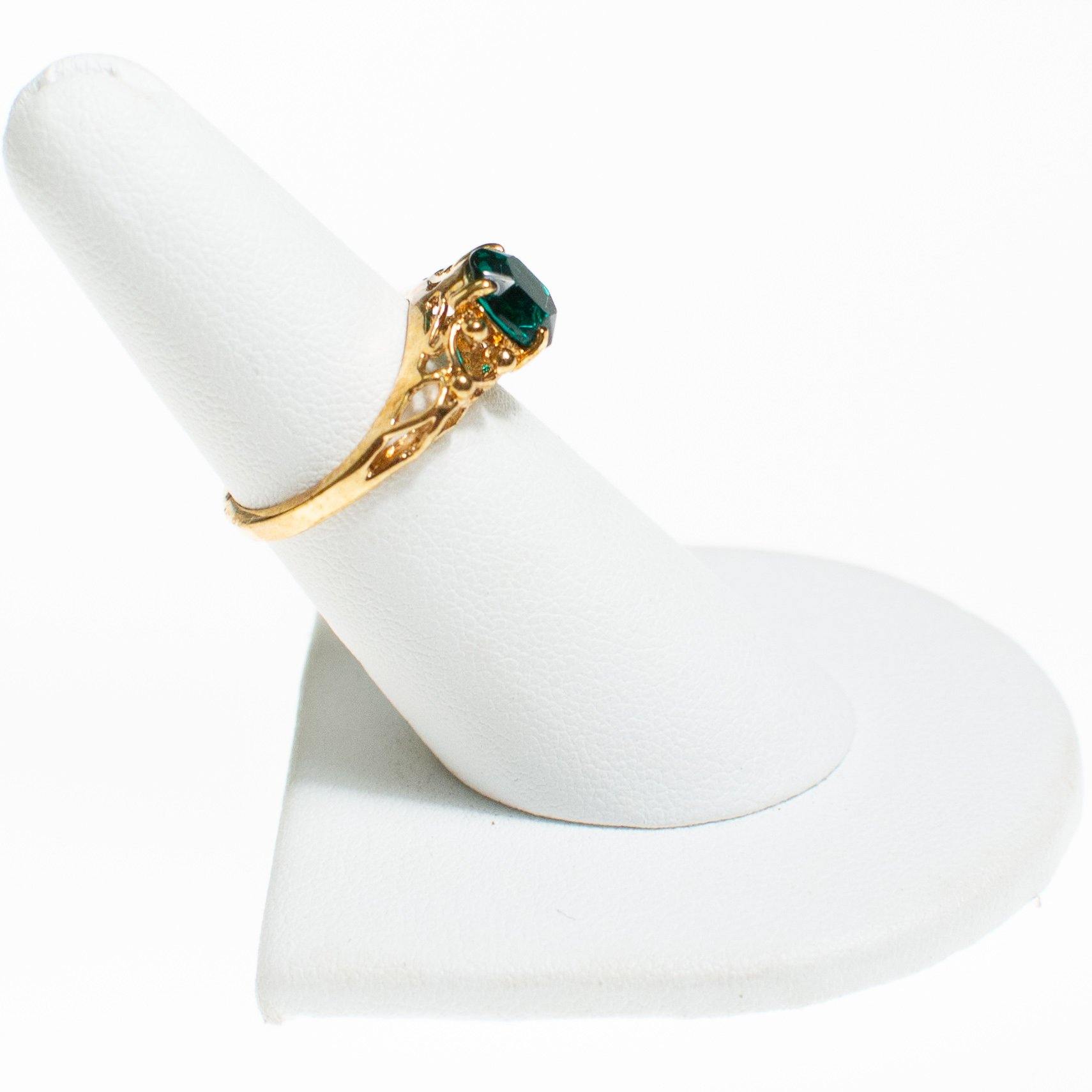 Oval Cut Emerald Crystal Cocktail Ring by Vintage Meet Modern - Vintage Meet Modern Vintage Jewelry - Chicago, Illinois - #oldhollywoodglamour #vintagemeetmodern #designervintage #jewelrybox #antiquejewelry #vintagejewelry