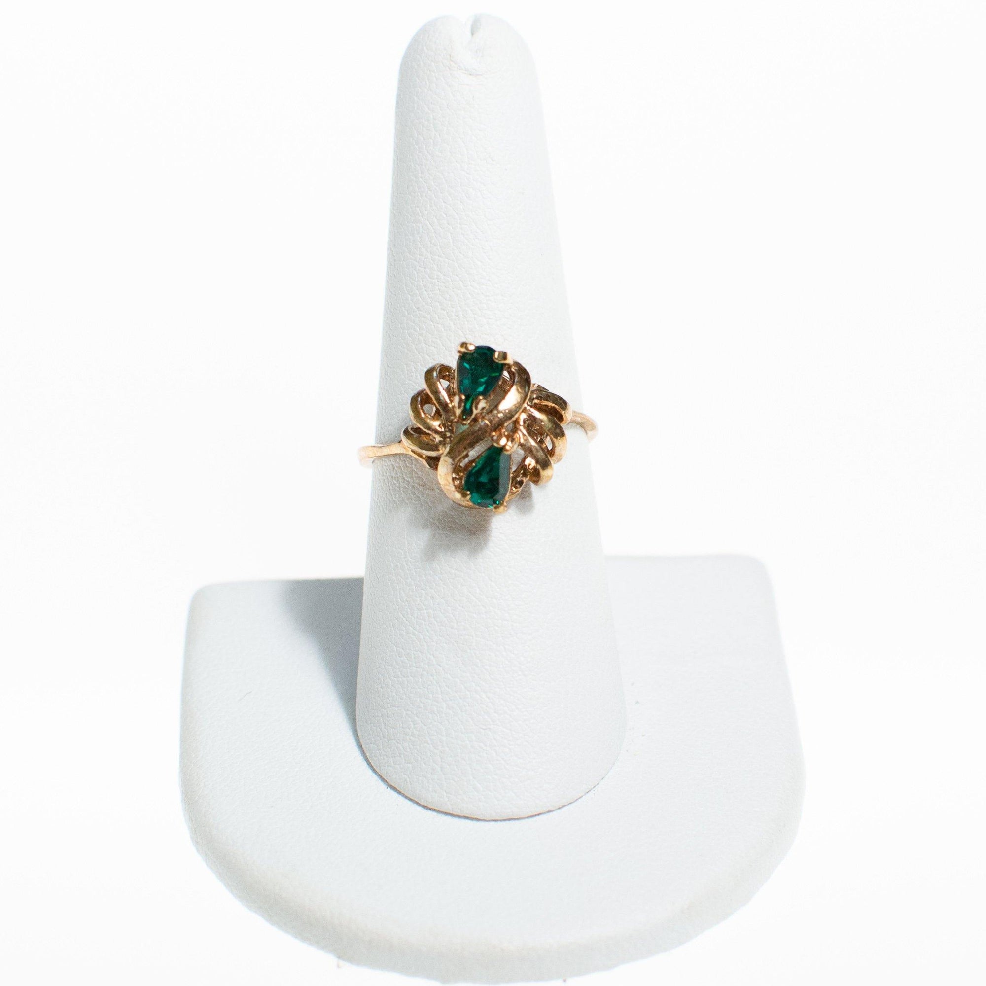 Emerald Green Pear Shaped Crystal Cocktail Ring by Vintage Meet Modern - Vintage Meet Modern Vintage Jewelry - Chicago, Illinois - #oldhollywoodglamour #vintagemeetmodern #designervintage #jewelrybox #antiquejewelry #vintagejewelry