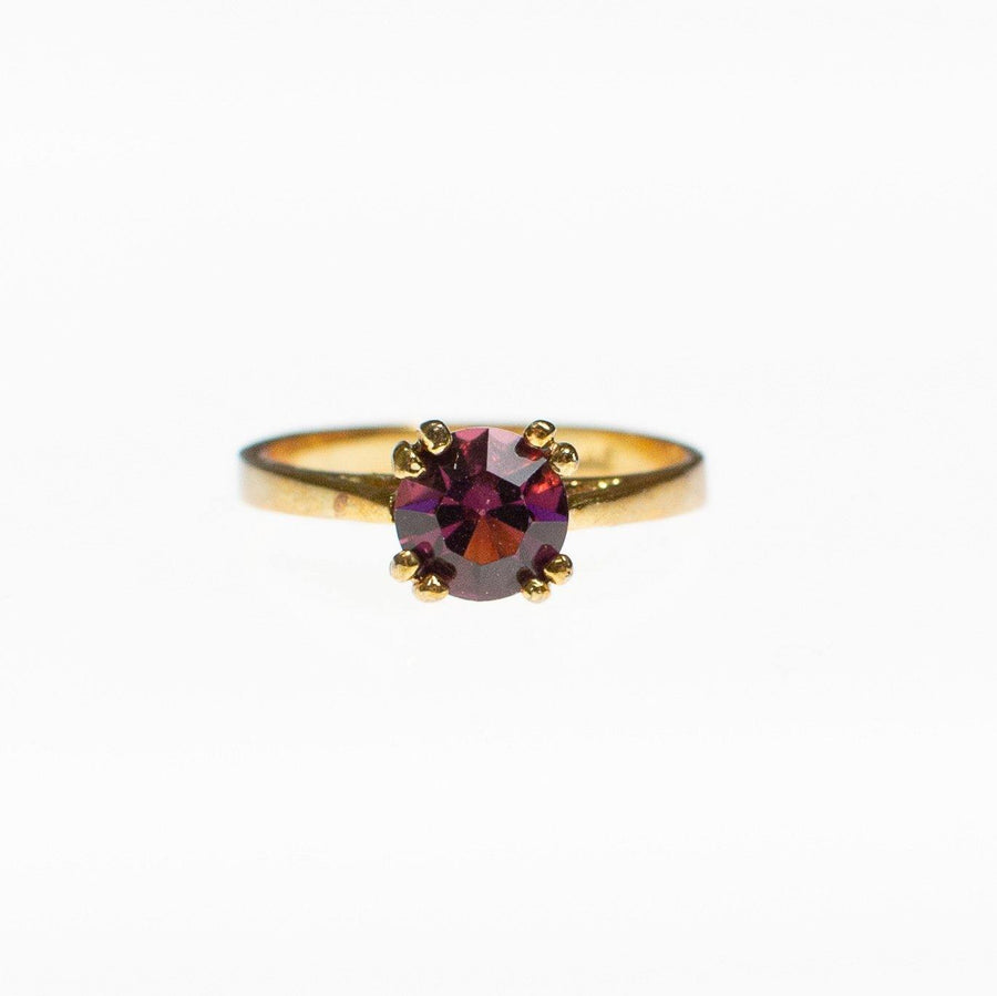 Amethyst Crystal Solitaire Ring by Vintage Meet Modern - Vintage Meet Modern Vintage Jewelry - Chicago, Illinois - #oldhollywoodglamour #vintagemeetmodern #designervintage #jewelrybox #antiquejewelry #vintagejewelry