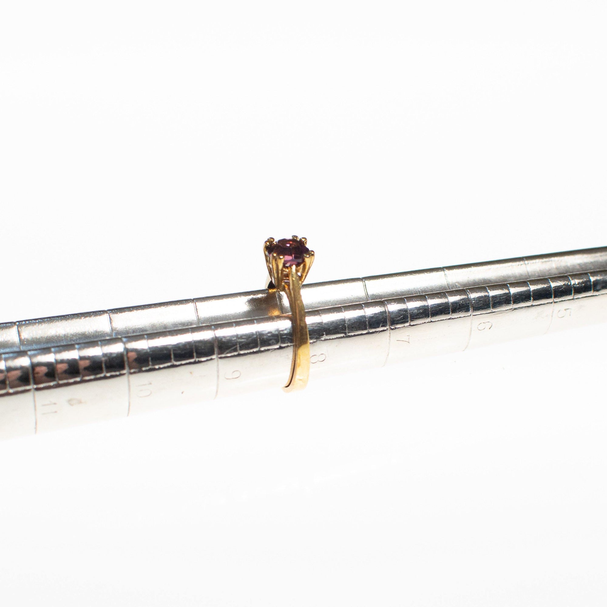 Amethyst Crystal Solitaire Ring by Vintage Meet Modern - Vintage Meet Modern Vintage Jewelry - Chicago, Illinois - #oldhollywoodglamour #vintagemeetmodern #designervintage #jewelrybox #antiquejewelry #vintagejewelry