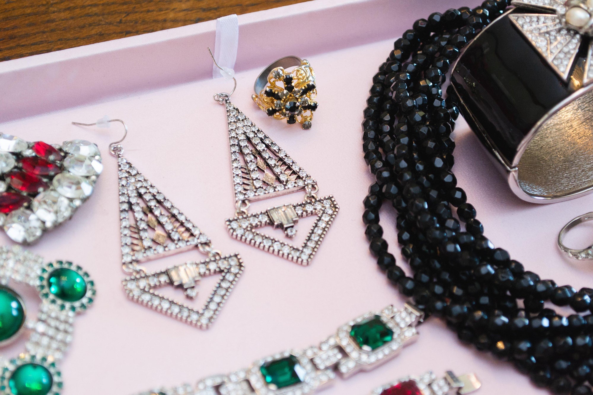 Vintage Jet and Smoke Crystal Statement Ring by Vintage Meet Modern - Vintage Meet Modern Vintage Jewelry - Chicago, Illinois - #oldhollywoodglamour #vintagemeetmodern #designervintage #jewelrybox #antiquejewelry #vintagejewelry