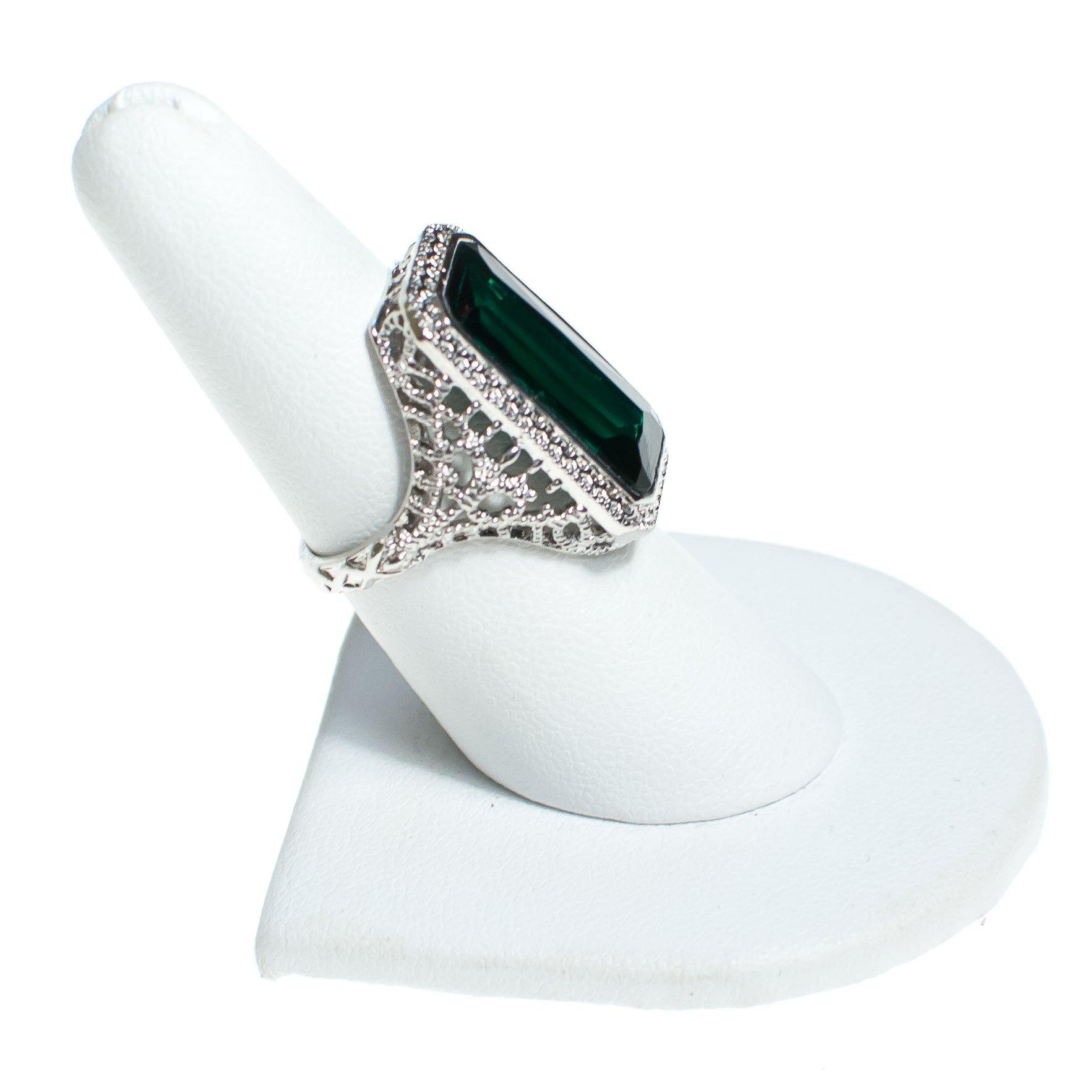 Art Deco Style Emerald Crystal Statement Ring by Vintage Meet Modern - Vintage Meet Modern Vintage Jewelry - Chicago, Illinois - #oldhollywoodglamour #vintagemeetmodern #designervintage #jewelrybox #antiquejewelry #vintagejewelry