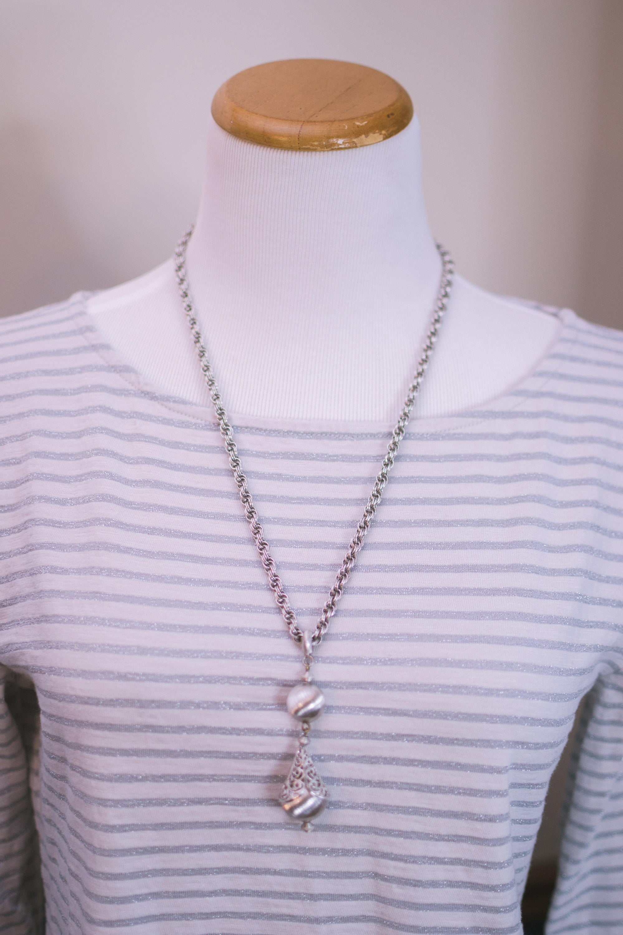 Vintage Monet Silver Bolero Necklace, Pendant, Silver Tone Setting, Spring Ring Clasp by Monet - Vintage Meet Modern Vintage Jewelry - Chicago, Illinois - #oldhollywoodglamour #vintagemeetmodern #designervintage #jewelrybox #antiquejewelry #vintagejewelry