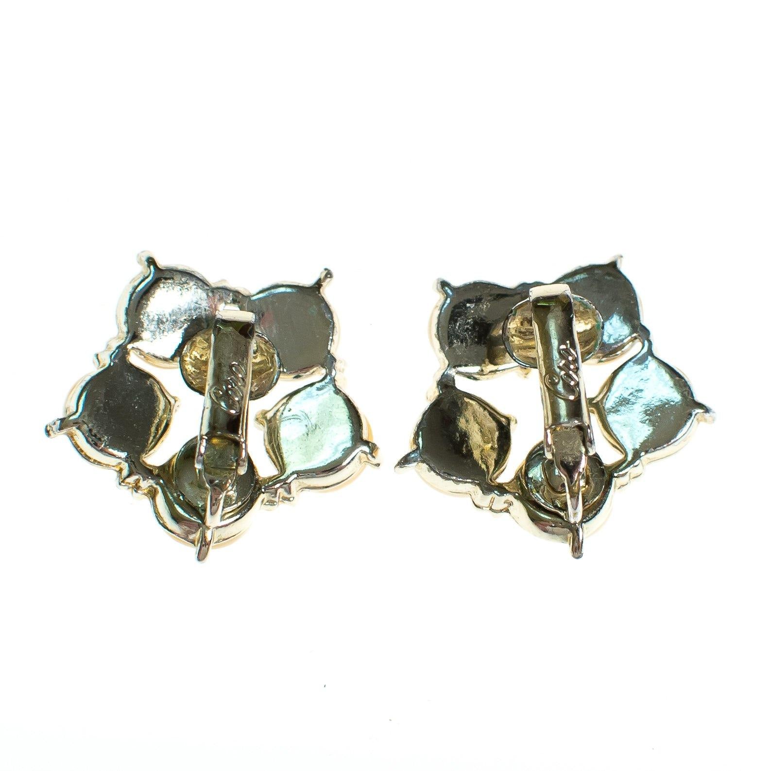 Vintage Mother of Pearl Disc Earrings by Vintage Meet Modern - Vintage Meet Modern Vintage Jewelry - Chicago, Illinois - #oldhollywoodglamour #vintagemeetmodern #designervintage #jewelrybox #antiquejewelry #vintagejewelry