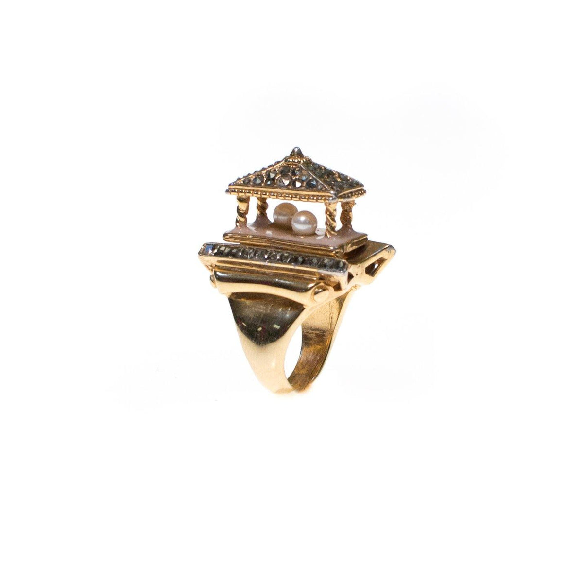 Ciner Pagoda Ring