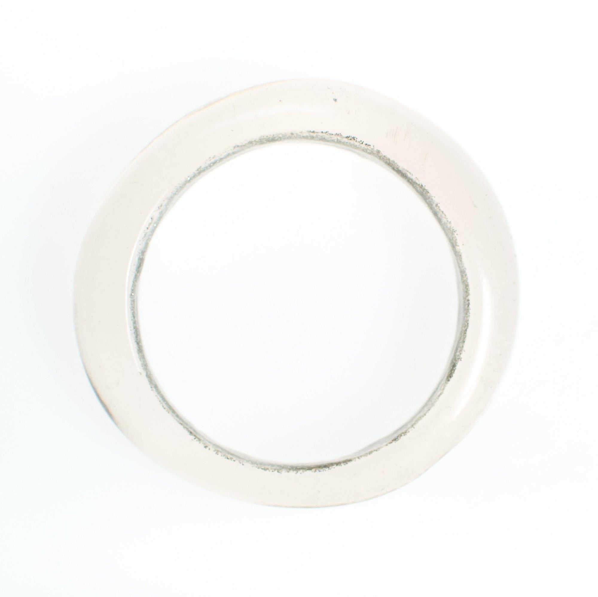 Vintage Lucite Bangle with Silver Glitter by Vintage Meet Modern - Vintage Meet Modern Vintage Jewelry - Chicago, Illinois - #oldhollywoodglamour #vintagemeetmodern #designervintage #jewelrybox #antiquejewelry #vintagejewelry