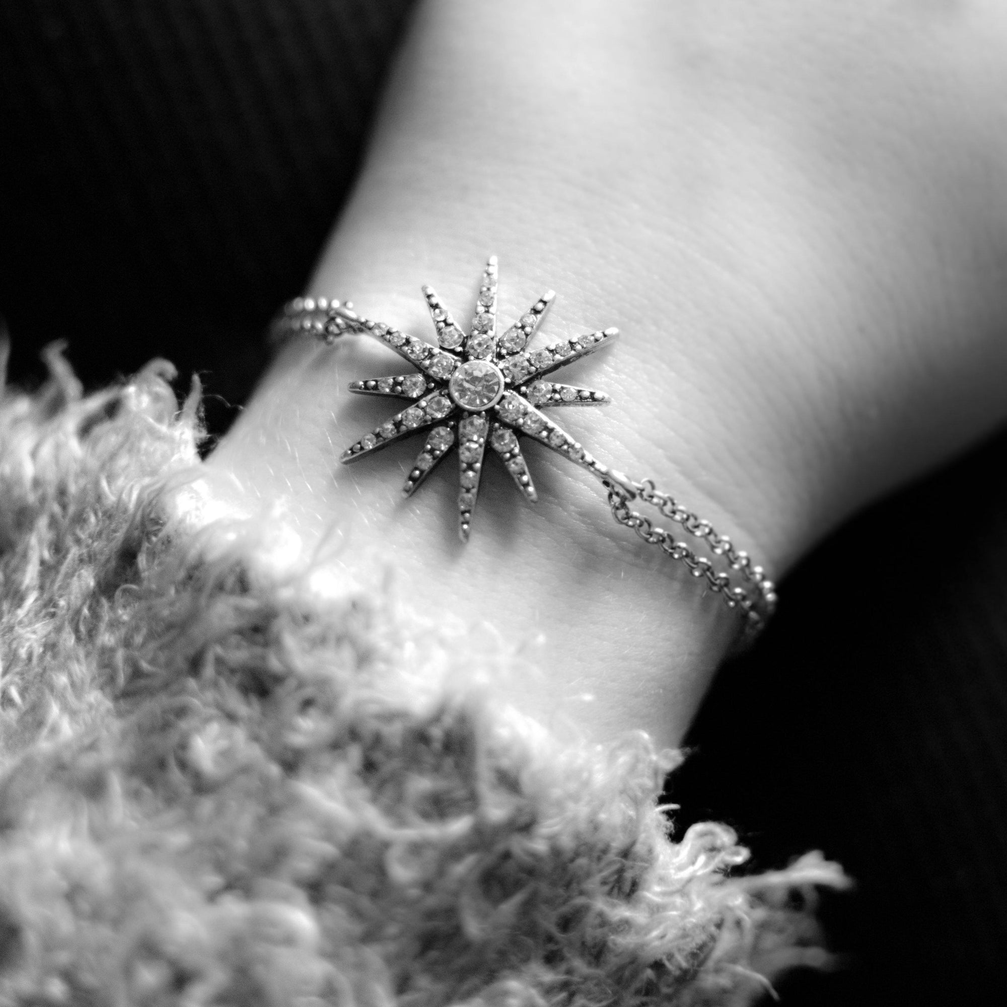 Shooting Star Bracelet by Vintage Meet Modern - Vintage Meet Modern Vintage Jewelry - Chicago, Illinois - #oldhollywoodglamour #vintagemeetmodern #designervintage #jewelrybox #antiquejewelry #vintagejewelry