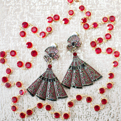 Heidi Daus Fan Earrings by Vintage Meet Modern - Vintage Meet Modern Vintage Jewelry - Chicago, Illinois - #oldhollywoodglamour #vintagemeetmodern #designervintage #jewelrybox #antiquejewelry #vintagejewelry