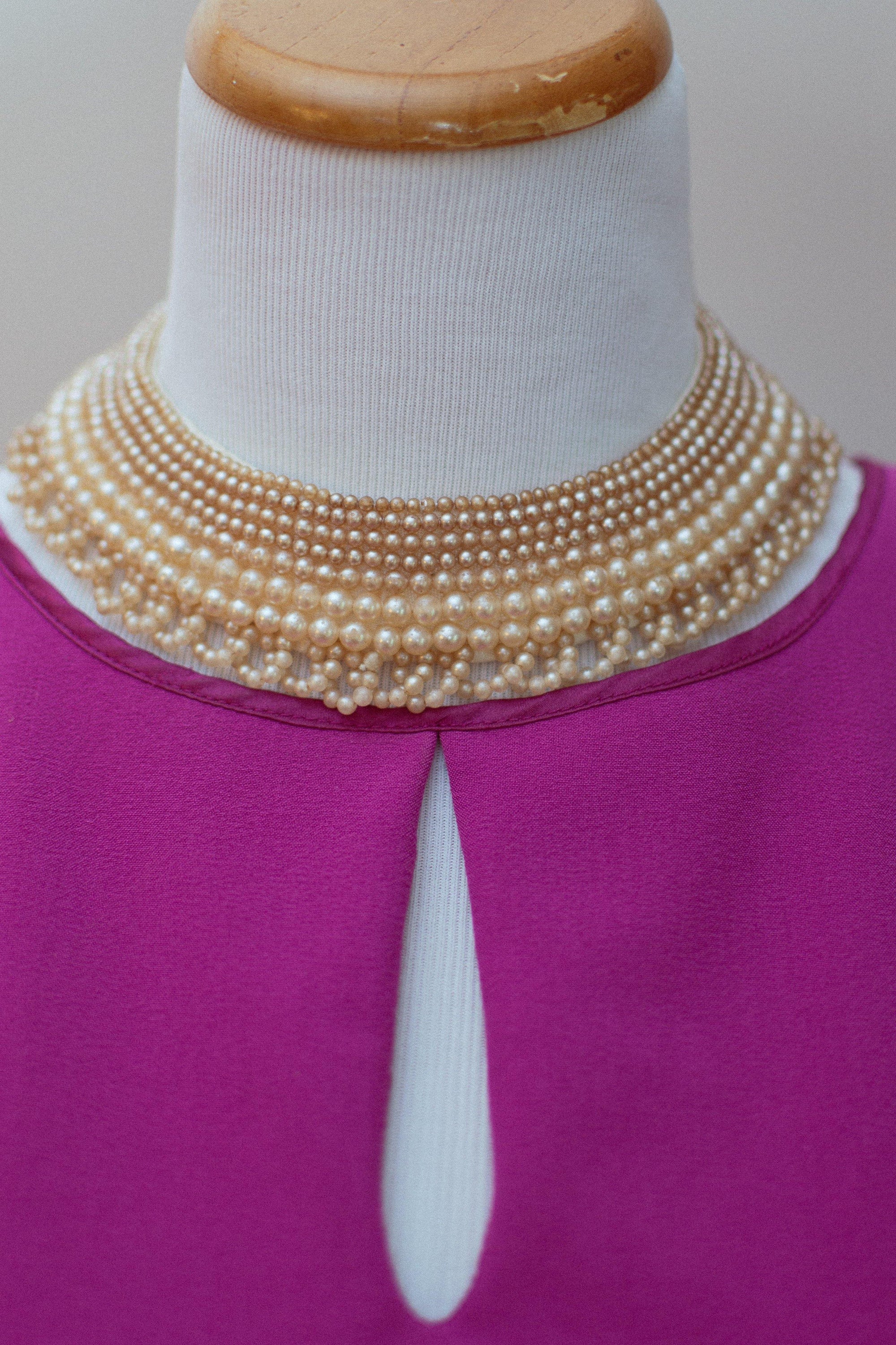Baare & Beards for Top Hit Fashion Pearl Collar Necklace by Vintage Meet Modern - Vintage Meet Modern Vintage Jewelry - Chicago, Illinois - #oldhollywoodglamour #vintagemeetmodern #designervintage #jewelrybox #antiquejewelry #vintagejewelry