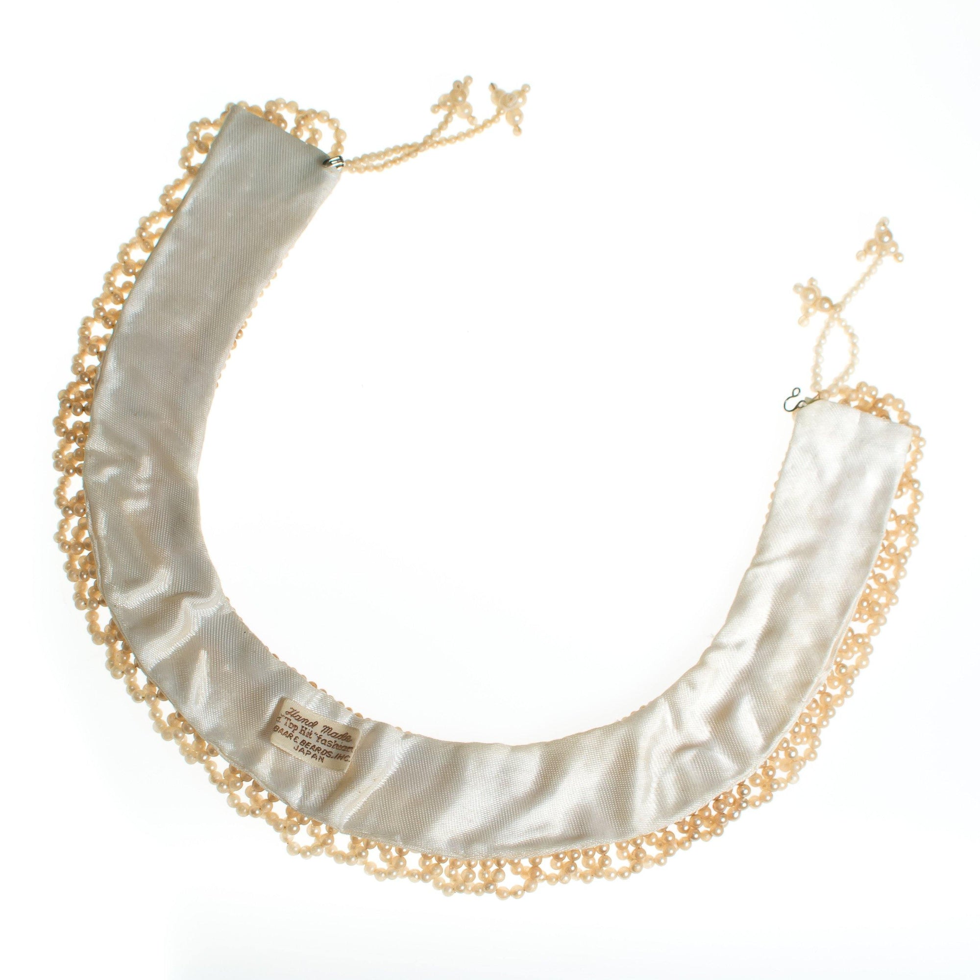 Baare & Beards for Top Hit Fashion Pearl Collar Necklace by Vintage Meet Modern - Vintage Meet Modern Vintage Jewelry - Chicago, Illinois - #oldhollywoodglamour #vintagemeetmodern #designervintage #jewelrybox #antiquejewelry #vintagejewelry