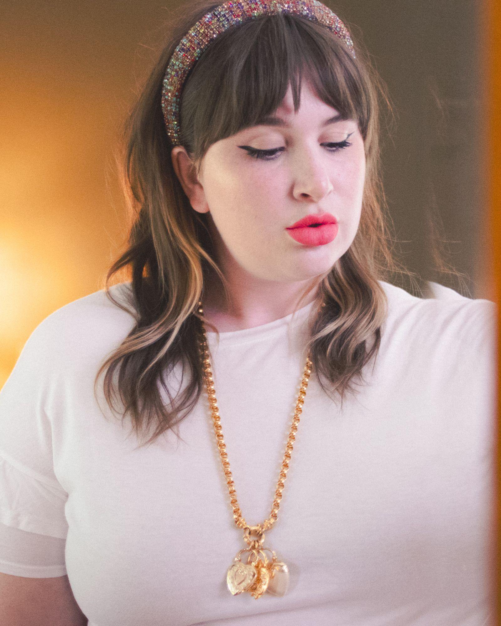 Vintage Joan Rivers Chunk Gold Chain Necklace with Heart Charms by Joan Rivers - Vintage Meet Modern Vintage Jewelry - Chicago, Illinois - #oldhollywoodglamour #vintagemeetmodern #designervintage #jewelrybox #antiquejewelry #vintagejewelry