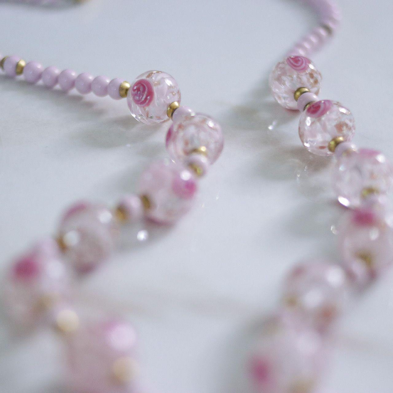 Vintage Pink Venetian Glass Beaded Necklace by Made in Italy - Vintage Meet Modern Vintage Jewelry - Chicago, Illinois - #oldhollywoodglamour #vintagemeetmodern #designervintage #jewelrybox #antiquejewelry #vintagejewelry