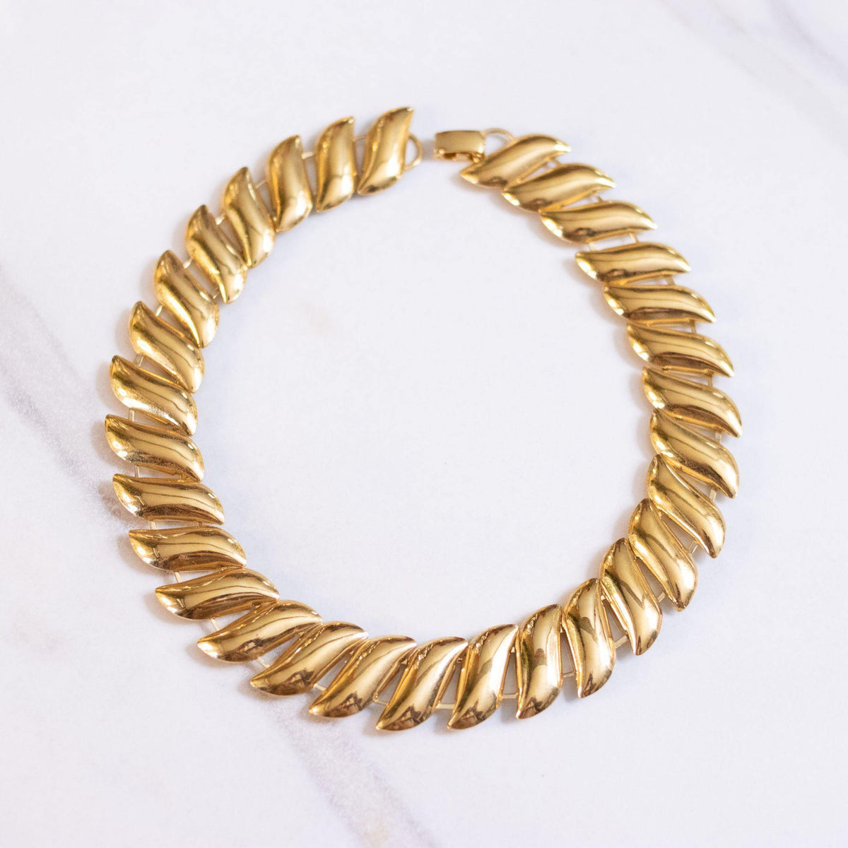 Vintage Swirl Flat Link Chain Necklace