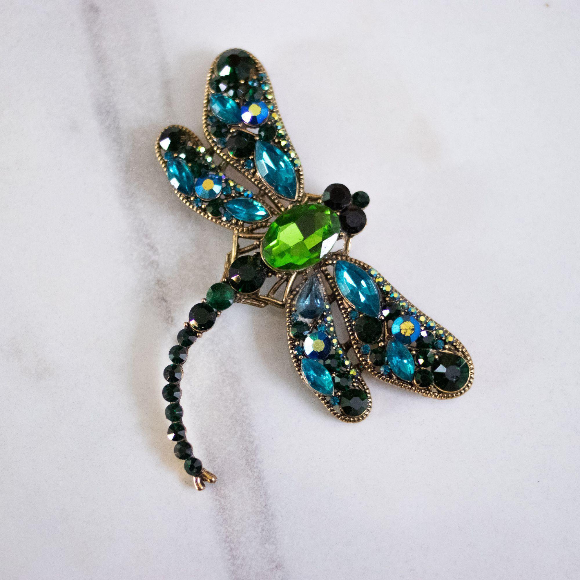 Vintage Dragonfly Brooch Blue and Green Rhinestones by Unsigned Beauty - Vintage Meet Modern Vintage Jewelry - Chicago, Illinois - #oldhollywoodglamour #vintagemeetmodern #designervintage #jewelrybox #antiquejewelry #vintagejewelry