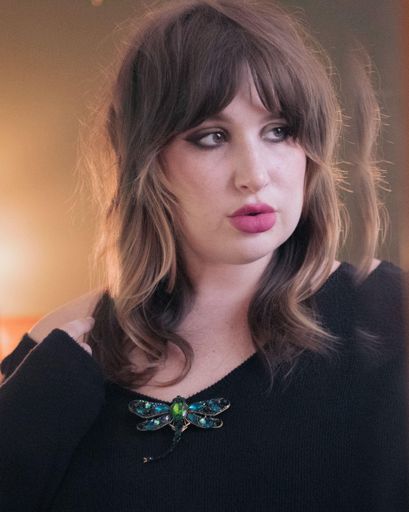 Vintage Dragonfly Brooch Blue and Green Rhinestones by Unsigned Beauty - Vintage Meet Modern Vintage Jewelry - Chicago, Illinois - #oldhollywoodglamour #vintagemeetmodern #designervintage #jewelrybox #antiquejewelry #vintagejewelry