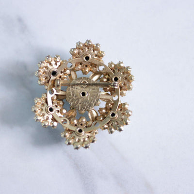 Vintage Green and Aurora Borealis Rhinestone Brooch by Unsigned Beauty - Vintage Meet Modern Vintage Jewelry - Chicago, Illinois - #oldhollywoodglamour #vintagemeetmodern #designervintage #jewelrybox #antiquejewelry #vintagejewelry