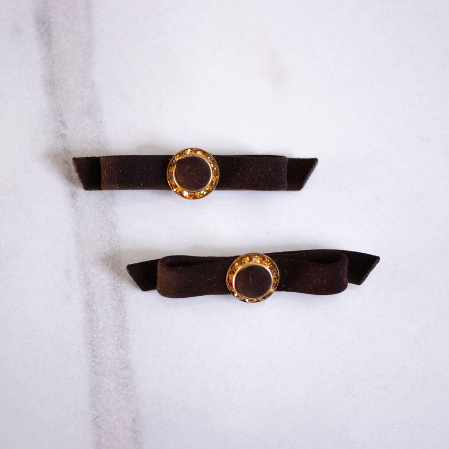 Vintage Brown Velvet with Amber Rhinestones Shoe Clips by Unsigned Beauty - Vintage Meet Modern Vintage Jewelry - Chicago, Illinois - #oldhollywoodglamour #vintagemeetmodern #designervintage #jewelrybox #antiquejewelry #vintagejewelry