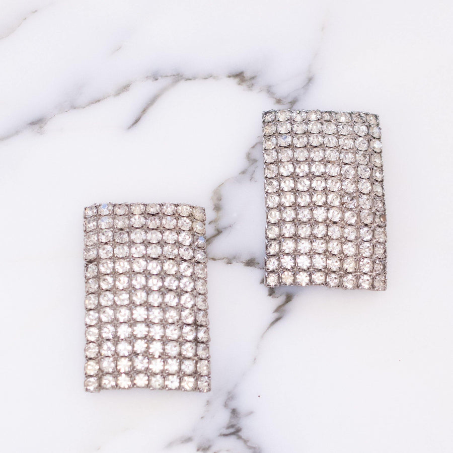 Vintage Art Deco Shoe Clips with Rhodium Plating by Art Deco - Vintage Meet Modern Vintage Jewelry - Chicago, Illinois - #oldhollywoodglamour #vintagemeetmodern #designervintage #jewelrybox #antiquejewelry #vintagejewelry