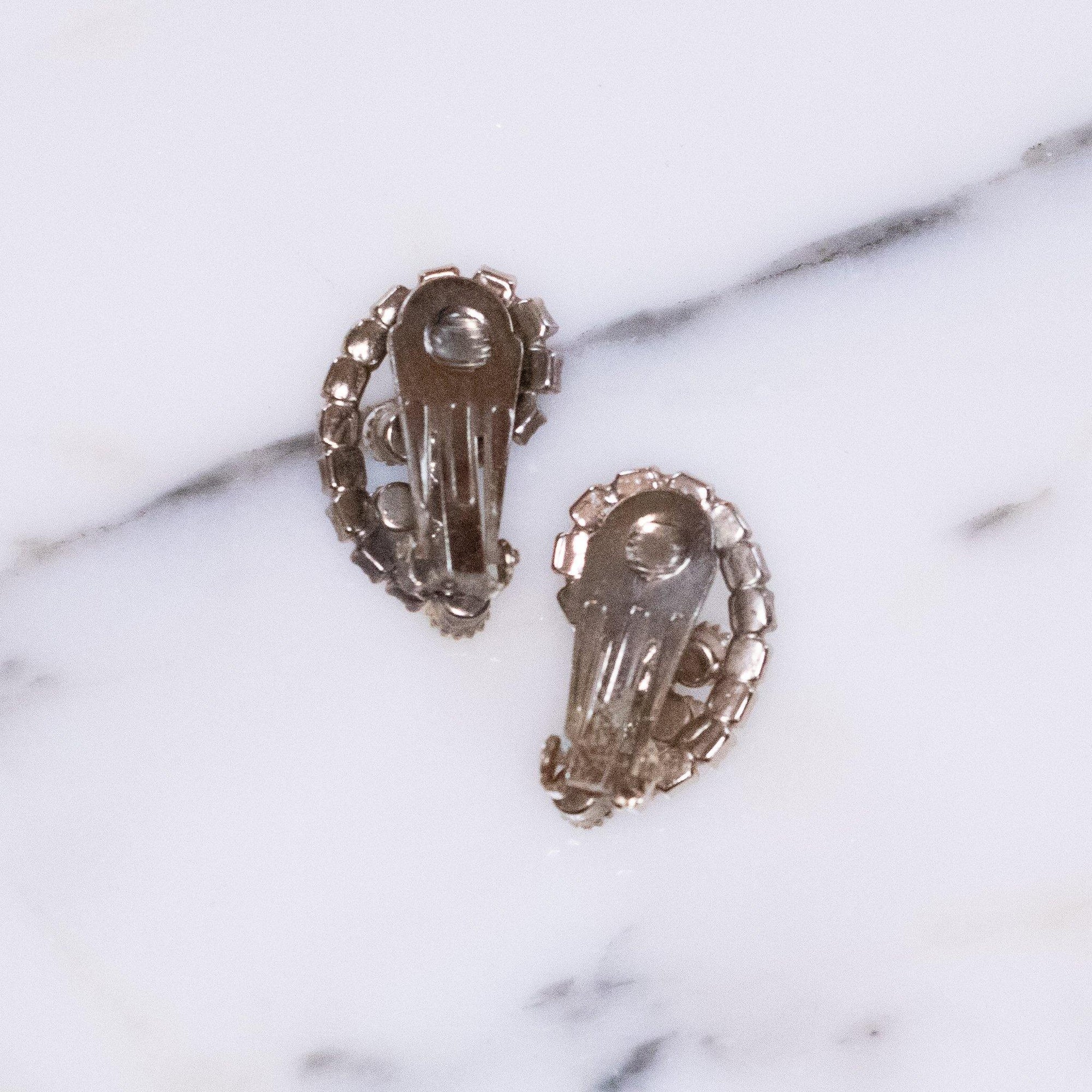 Vintage Pearl and Aurora Borealis Crystal Earrings by Mid Century Modern - Vintage Meet Modern Vintage Jewelry - Chicago, Illinois - #oldhollywoodglamour #vintagemeetmodern #designervintage #jewelrybox #antiquejewelry #vintagejewelry