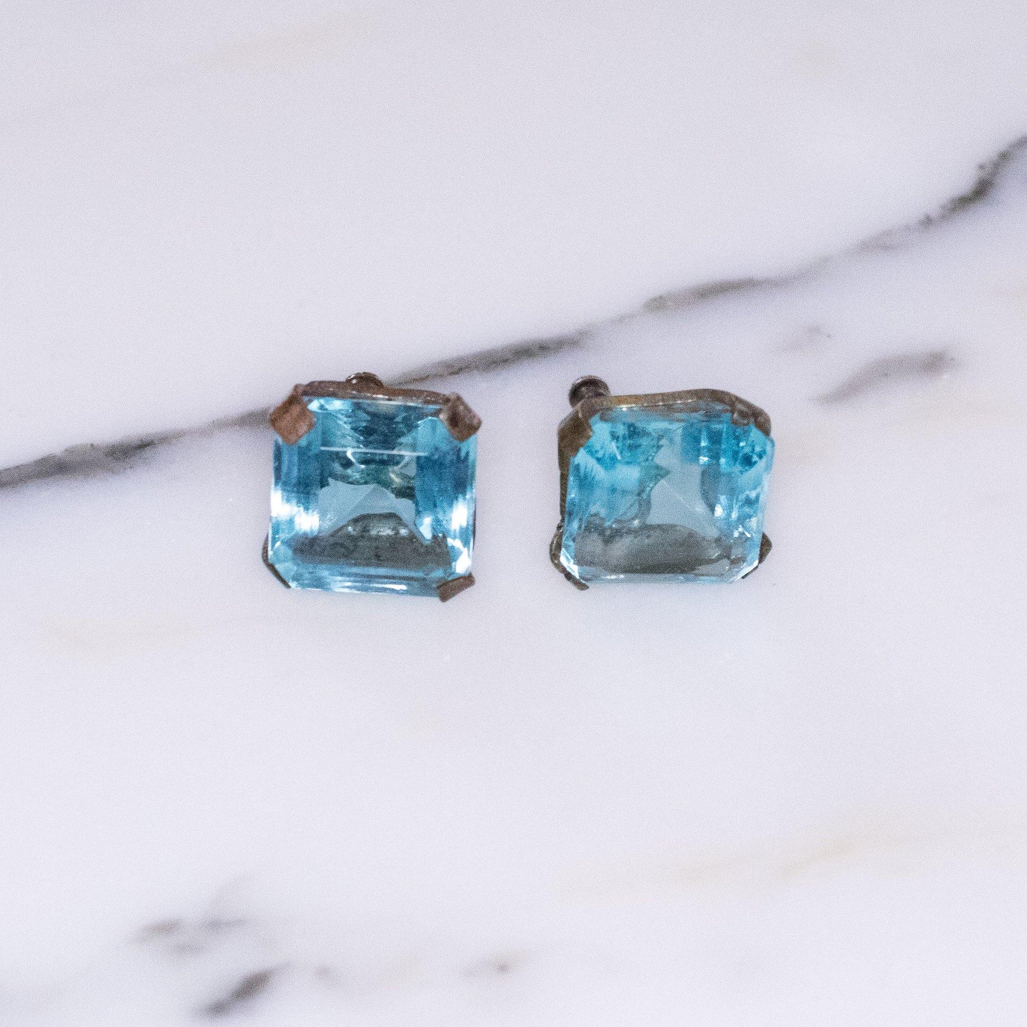 Vintage 1940s Art Deco Blue Crystal Screwback Earrings Set in Sterling Silver by Art Deco - Vintage Meet Modern Vintage Jewelry - Chicago, Illinois - #oldhollywoodglamour #vintagemeetmodern #designervintage #jewelrybox #antiquejewelry #vintagejewelry