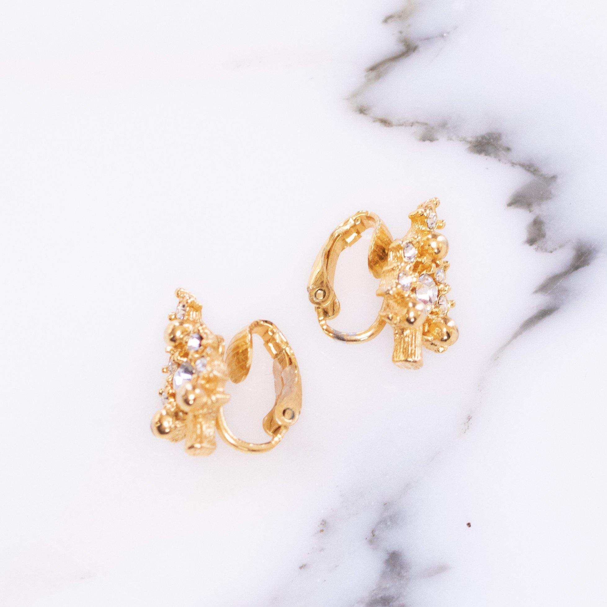 Vintage Gold Christmas Tree Earrings with Diamante Rhinestones by Vintage Meet Modern - Vintage Meet Modern Vintage Jewelry - Chicago, Illinois - #oldhollywoodglamour #vintagemeetmodern #designervintage #jewelrybox #antiquejewelry #vintagejewelry