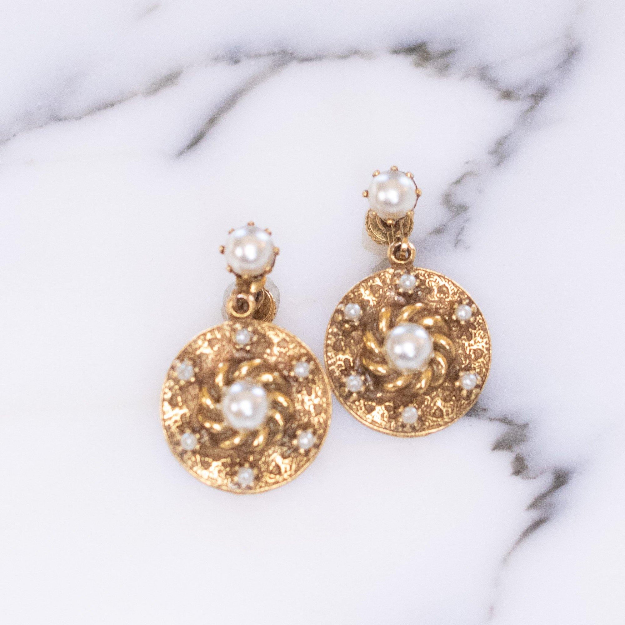 Vintage Gold Medallion with Faux Pearl Drop Earrings by Vintage Meet Modern - Vintage Meet Modern Vintage Jewelry - Chicago, Illinois - #oldhollywoodglamour #vintagemeetmodern #designervintage #jewelrybox #antiquejewelry #vintagejewelry