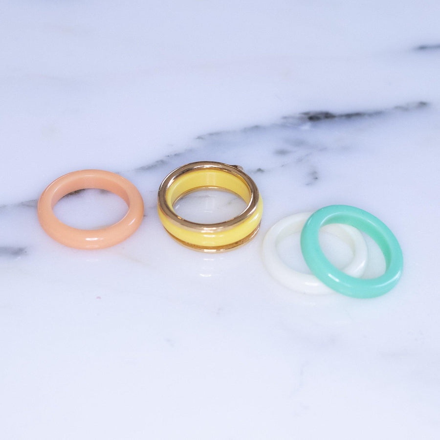 Vintage Avon Interchangeable Band Ring Mint White Peach Yellow with Gold by Avon - Vintage Meet Modern Vintage Jewelry - Chicago, Illinois - #oldhollywoodglamour #vintagemeetmodern #designervintage #jewelrybox #antiquejewelry #vintagejewelry