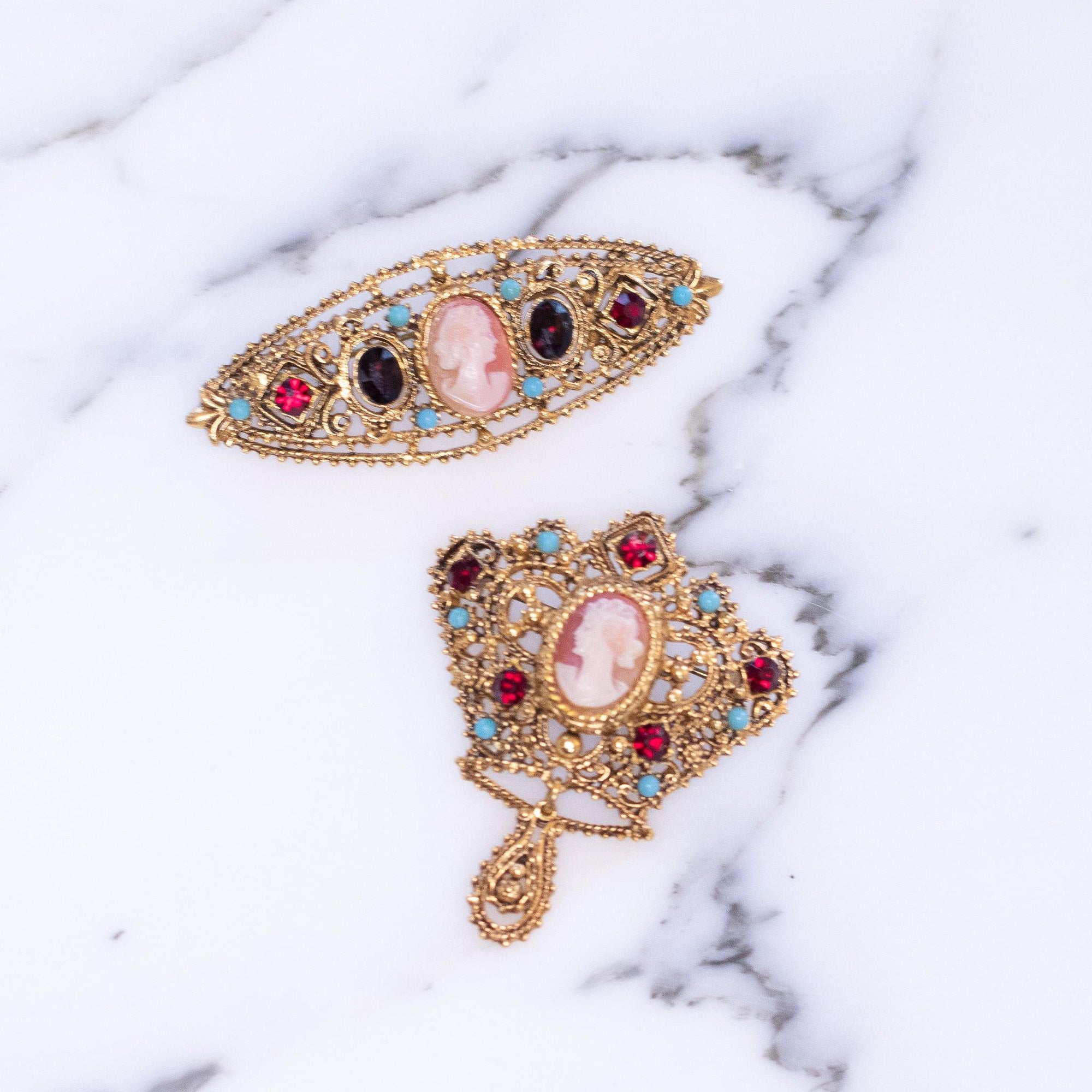 Vintage Florenza Crown Brooch with Cameo and Turquoise Beads and Garnet Red Rhinestones by Vintage Meet Modern - Vintage Meet Modern Vintage Jewelry - Chicago, Illinois - #oldhollywoodglamour #vintagemeetmodern #designervintage #jewelrybox #antiquejewelry #vintagejewelry