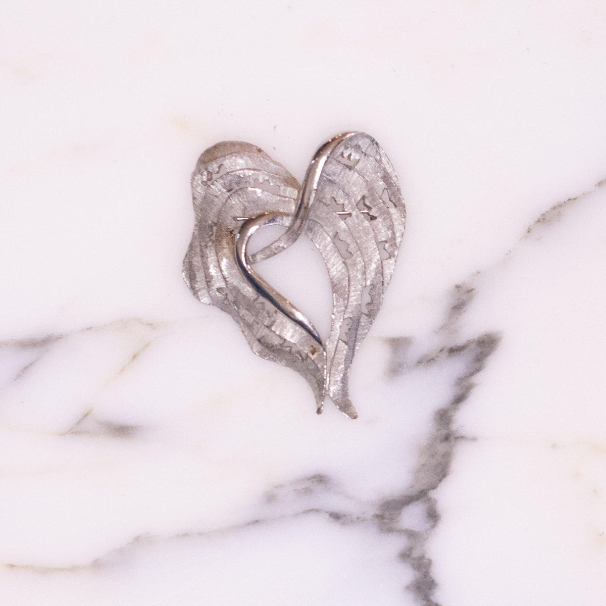 Vintage Heart Shaped Silver Ribbon Brooch