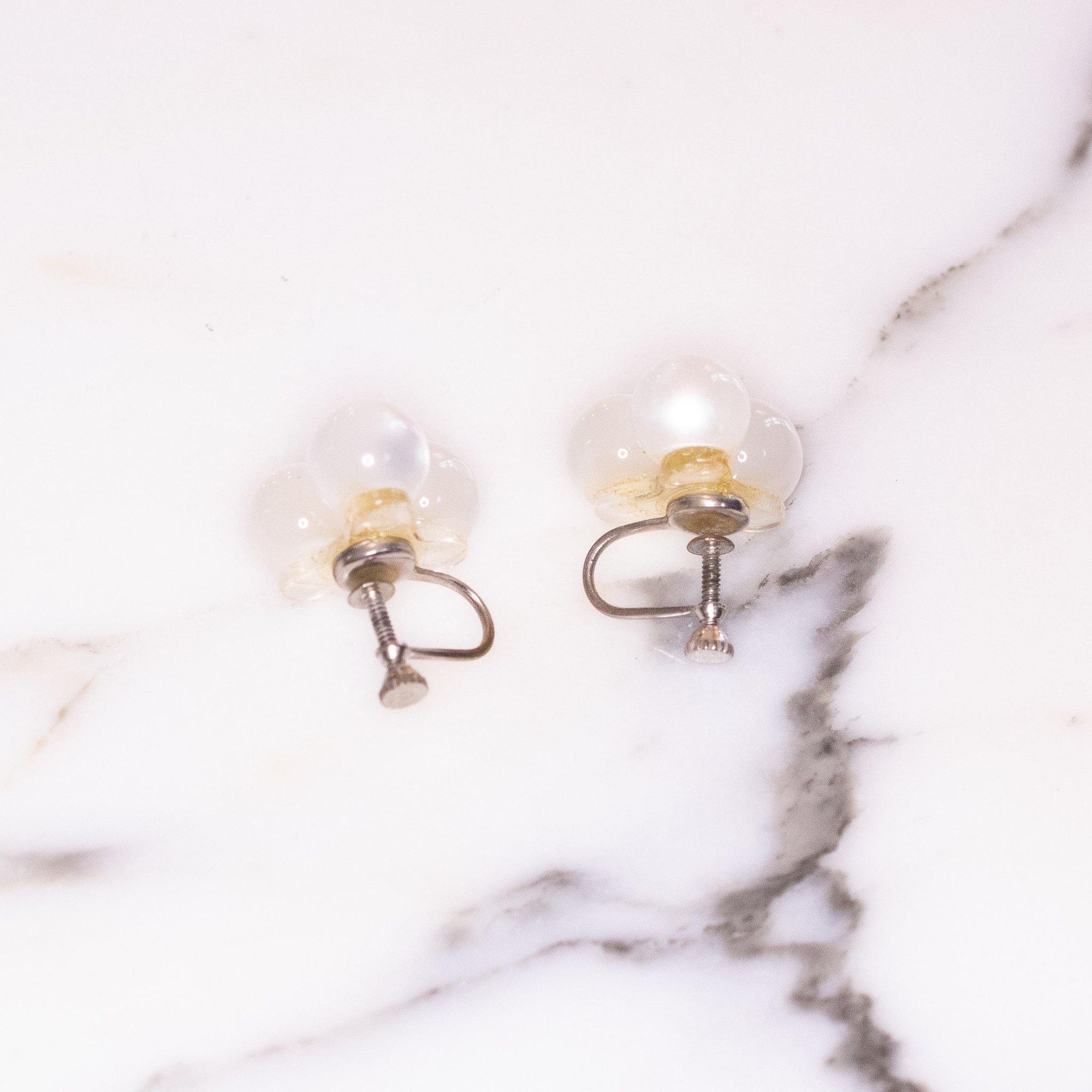 Vintage White Lucite Moonglow Earrings by Unsigned Beauty - Vintage Meet Modern Vintage Jewelry - Chicago, Illinois - #oldhollywoodglamour #vintagemeetmodern #designervintage #jewelrybox #antiquejewelry #vintagejewelry