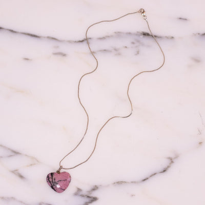 Vintage Pink Rhodonite Polished Gemstone Necklace by Artisan Made - Vintage Meet Modern Vintage Jewelry - Chicago, Illinois - #oldhollywoodglamour #vintagemeetmodern #designervintage #jewelrybox #antiquejewelry #vintagejewelry