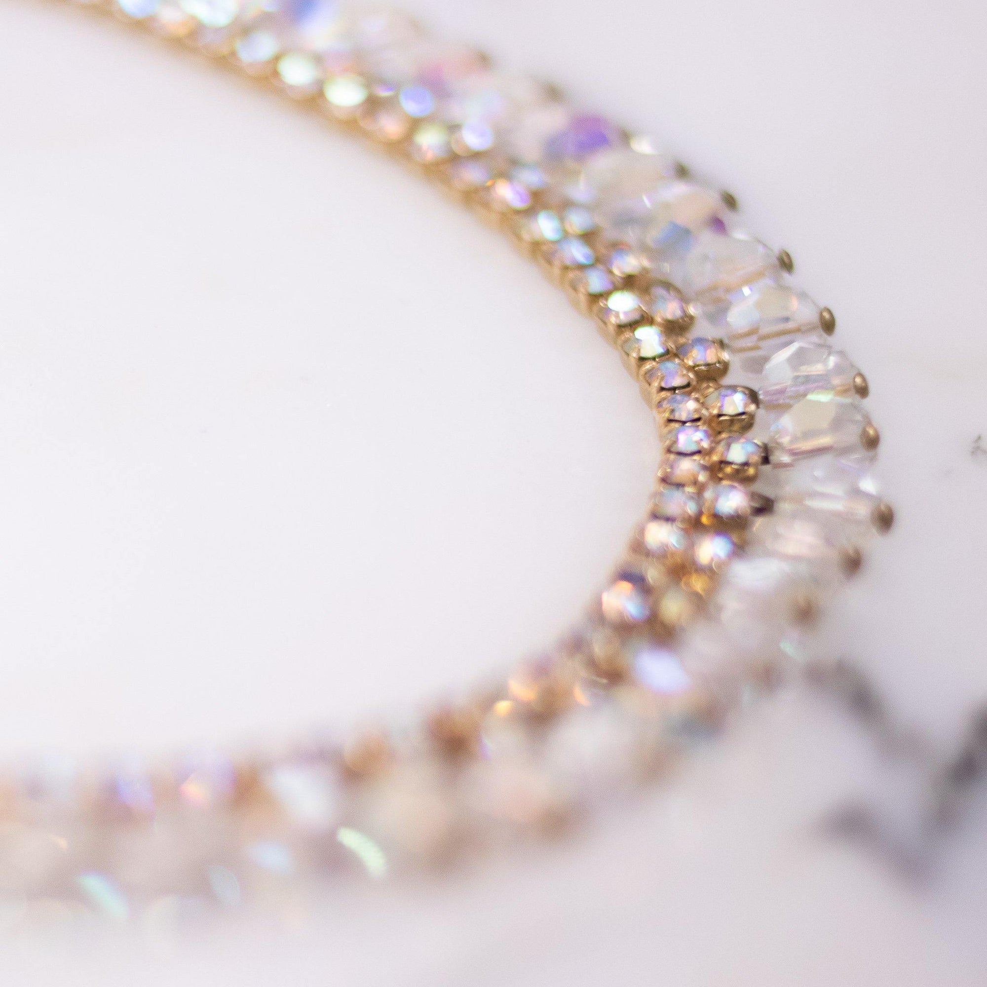 Vintage Aurora Borealis Cha Cha Bead Necklace by Unsigned Beauty - Vintage Meet Modern Vintage Jewelry - Chicago, Illinois - #oldhollywoodglamour #vintagemeetmodern #designervintage #jewelrybox #antiquejewelry #vintagejewelry