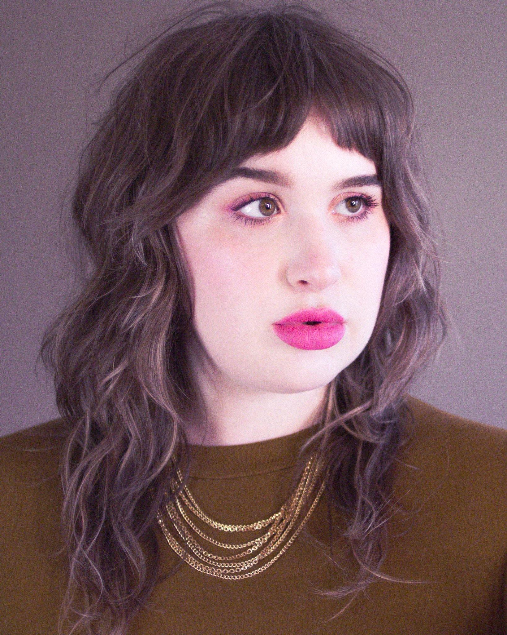 Vintage Crown Trifari Multi-strand Chain Necklace, Gold Tone, Snap Lock Clasp by Trifari - Vintage Meet Modern Vintage Jewelry - Chicago, Illinois - #oldhollywoodglamour #vintagemeetmodern #designervintage #jewelrybox #antiquejewelry #vintagejewelry