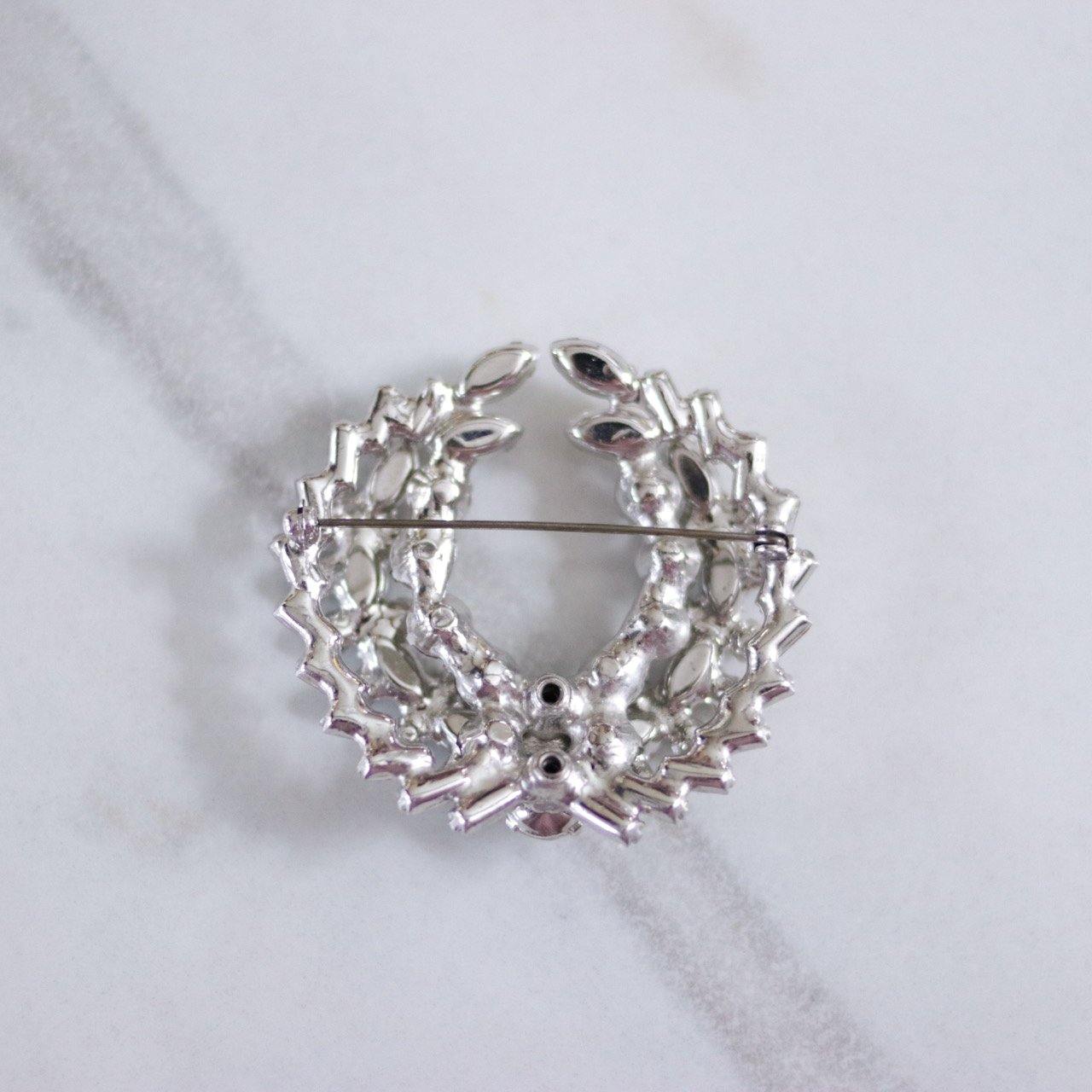 Diamante Laurel Brooch by Vintage Meet Modern - Vintage Meet Modern Vintage Jewelry - Chicago, Illinois - #oldhollywoodglamour #vintagemeetmodern #designervintage #jewelrybox #antiquejewelry #vintagejewelry