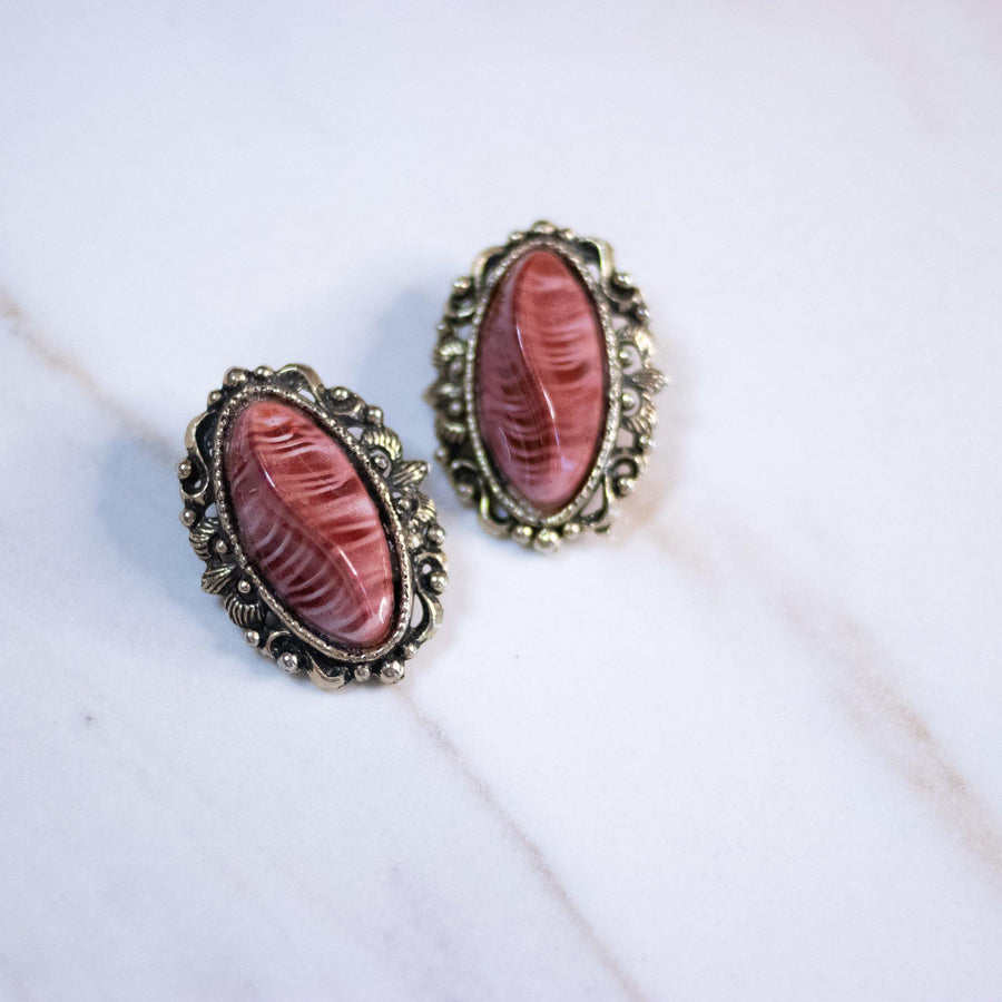 Vintage Red Pink Thermoset Statement Earrings by Unsigned Beauty - Vintage Meet Modern Vintage Jewelry - Chicago, Illinois - #oldhollywoodglamour #vintagemeetmodern #designervintage #jewelrybox #antiquejewelry #vintagejewelry